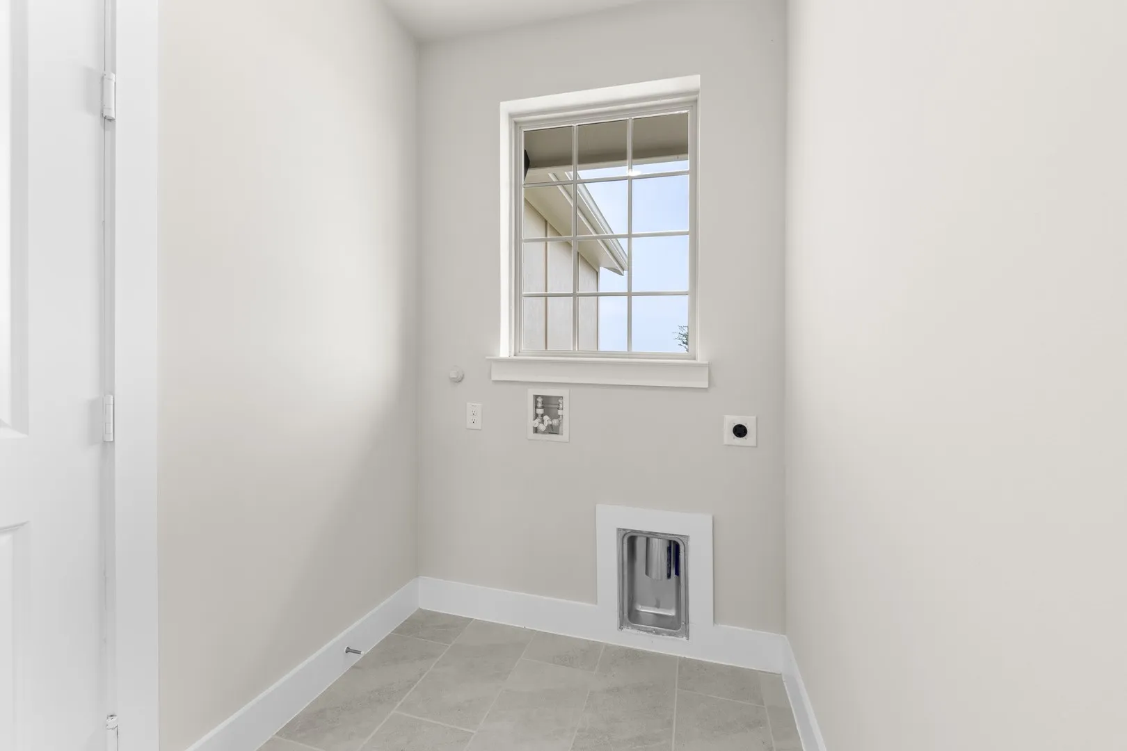 Single Family Residence For Sale in Kaufman County , 1324 Comal Drive, Forney, Texas 75126, 3 Bedroom, 2 Bathroom, 3 Garage spaces, 1,546 Sqft, built in 2026, New Construction - Complete, mls#21203001, Real Estate Agent in Forney, Homes For Sale in Kaufman county, Homes For Sale in Forney, Realtor in Forney Texas, Real Estate Brokerage Independent Realty Texas, Luminita Cordes Realtor