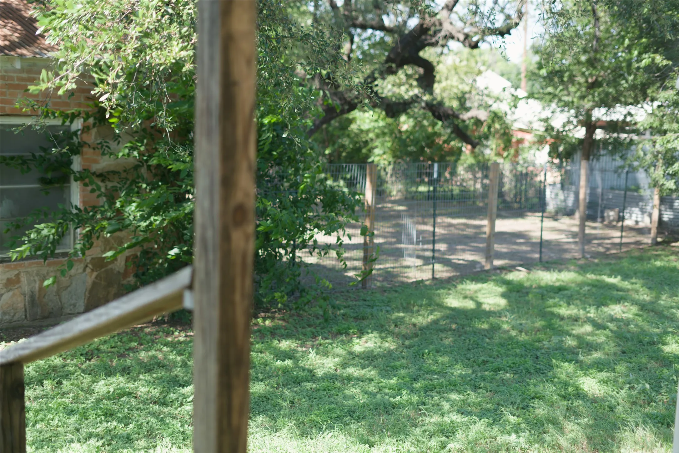 Single Family Residence For Sale in San Saba County , 403 S Live Oak Street, San Saba, Texas 76877, 1 Bedroom, 1 Bathroom, Garage spaces, 830 Sqft, built in 2011, mls#21203010, Real Estate Agent in San Saba, Homes For Sale in San Saba county, Homes For Sale in San Saba, Realtor in San Saba Texas, Real Estate Brokerage Independent Realty Texas, Luminita Cordes Realtor