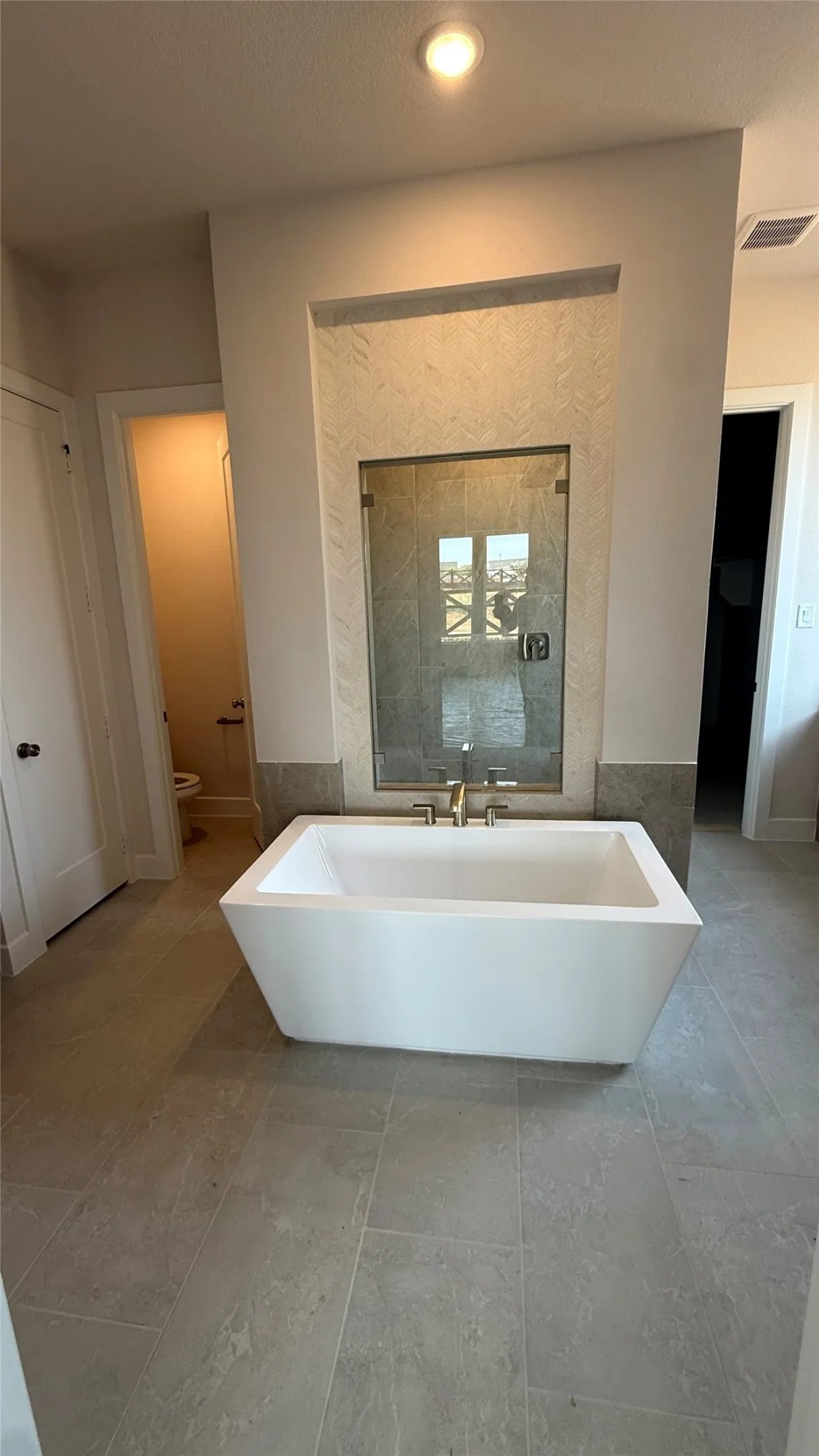 Single Family Residence For Sale in Denton County , 2013 Reedgrass Court, Bartonville, Texas 76226, 5 Bedroom, 6 Bathroom, 3 Garage spaces, 3,856 Sqft, built in 2026, New Construction - Incomplete, mls#21202821, Real Estate Agent in Bartonville, Homes For Sale in Denton county, Homes For Sale in Bartonville, Realtor in Bartonville Texas, Real Estate Brokerage Independent Realty Texas, Luminita Cordes Realtor