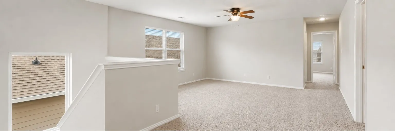 Upstiars Flex Space