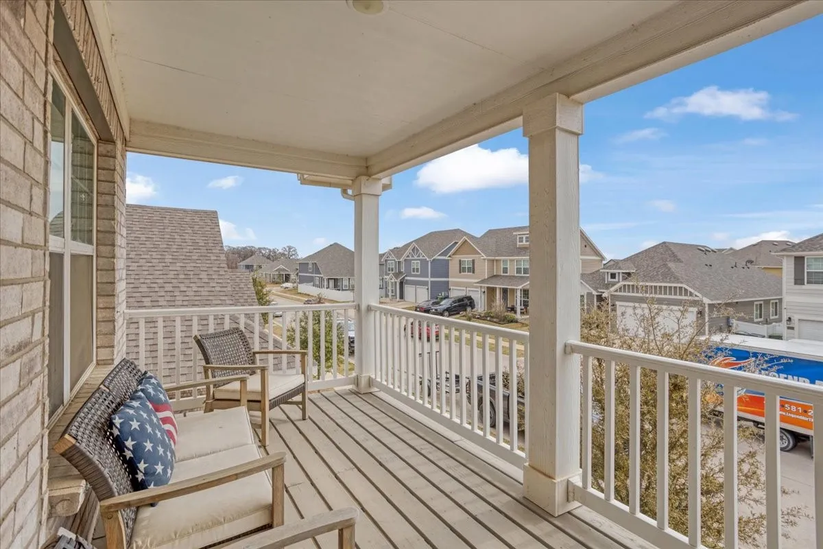Single Family Residence For Sale in Denton County , 10021 Adams Lane, Providence Village, Texas 76227, 4 Bedroom, 3 Bathroom, 2 Garage spaces, 3,108 Sqft, built in 2020, Preowned, mls#21200550, Real Estate Agent in Providence Village, Homes For Sale in Denton county, Homes For Sale in Providence Village, Realtor in Providence Village Texas, Real Estate Brokerage Independent Realty Texas, Luminita Cordes Realtor