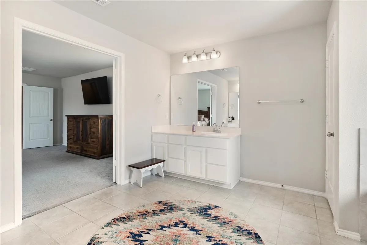 Single Family Residence For Sale in Denton County , 10021 Adams Lane, Providence Village, Texas 76227, 4 Bedroom, 3 Bathroom, 2 Garage spaces, 3,108 Sqft, built in 2020, Preowned, mls#21200550, Real Estate Agent in Providence Village, Homes For Sale in Denton county, Homes For Sale in Providence Village, Realtor in Providence Village Texas, Real Estate Brokerage Independent Realty Texas, Luminita Cordes Realtor