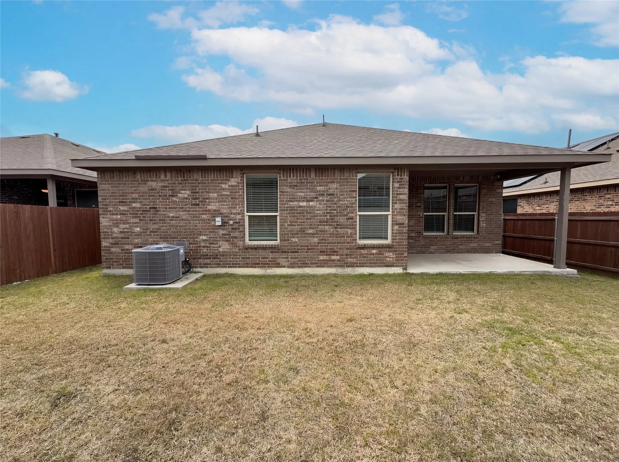 Single Family Residence For Sale in Ellis County , 2520 Allview Lane, Glenn Heights, Texas 75154, 3 Bedrooms, 2 Bathrooms, 2 Garage spaces, 1,784 Sqft, built in 2020, Preowned, Price $315,000, mls#21203202, Real Estate Agent in Glenn Heights, Homes For Sale in Ellis county, Homes For Sale in Glenn Heights, Realtor in Glenn Heights Texas, Real Estate Brokerage Independent Realty Texas, Luminita Cordes Realtor