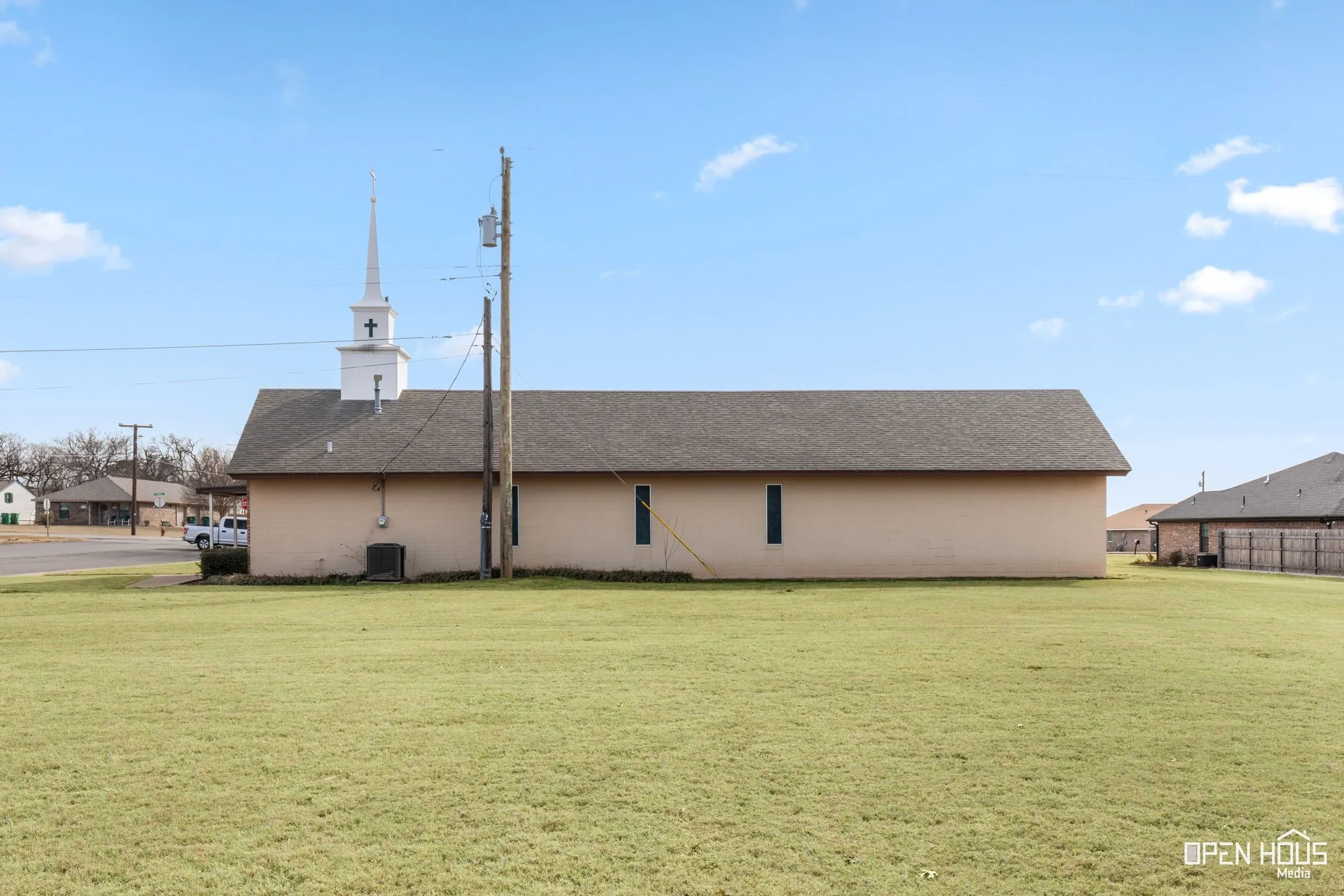 Office For Sale in Wichita County , 801 N 1st Street, Iowa Park, Texas 76367, 0, 0, Garage spaces, 0 Sqft, built in 1974, Preowned, Price $195,000, mls#21203293, Real Estate Agent in Iowa Park, Homes For Sale in Wichita county, Homes For Sale in Iowa Park, Realtor in Iowa Park Texas, Real Estate Brokerage Independent Realty Texas, Luminita Cordes Realtor
