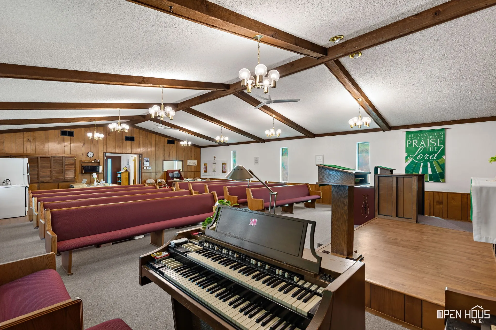 Office For Sale in Wichita County , 801 N 1st Street, Iowa Park, Texas 76367, 0, 0, Garage spaces, 0 Sqft, built in 1974, Preowned, Price $195,000, mls#21203293, Real Estate Agent in Iowa Park, Homes For Sale in Wichita county, Homes For Sale in Iowa Park, Realtor in Iowa Park Texas, Real Estate Brokerage Independent Realty Texas, Luminita Cordes Realtor