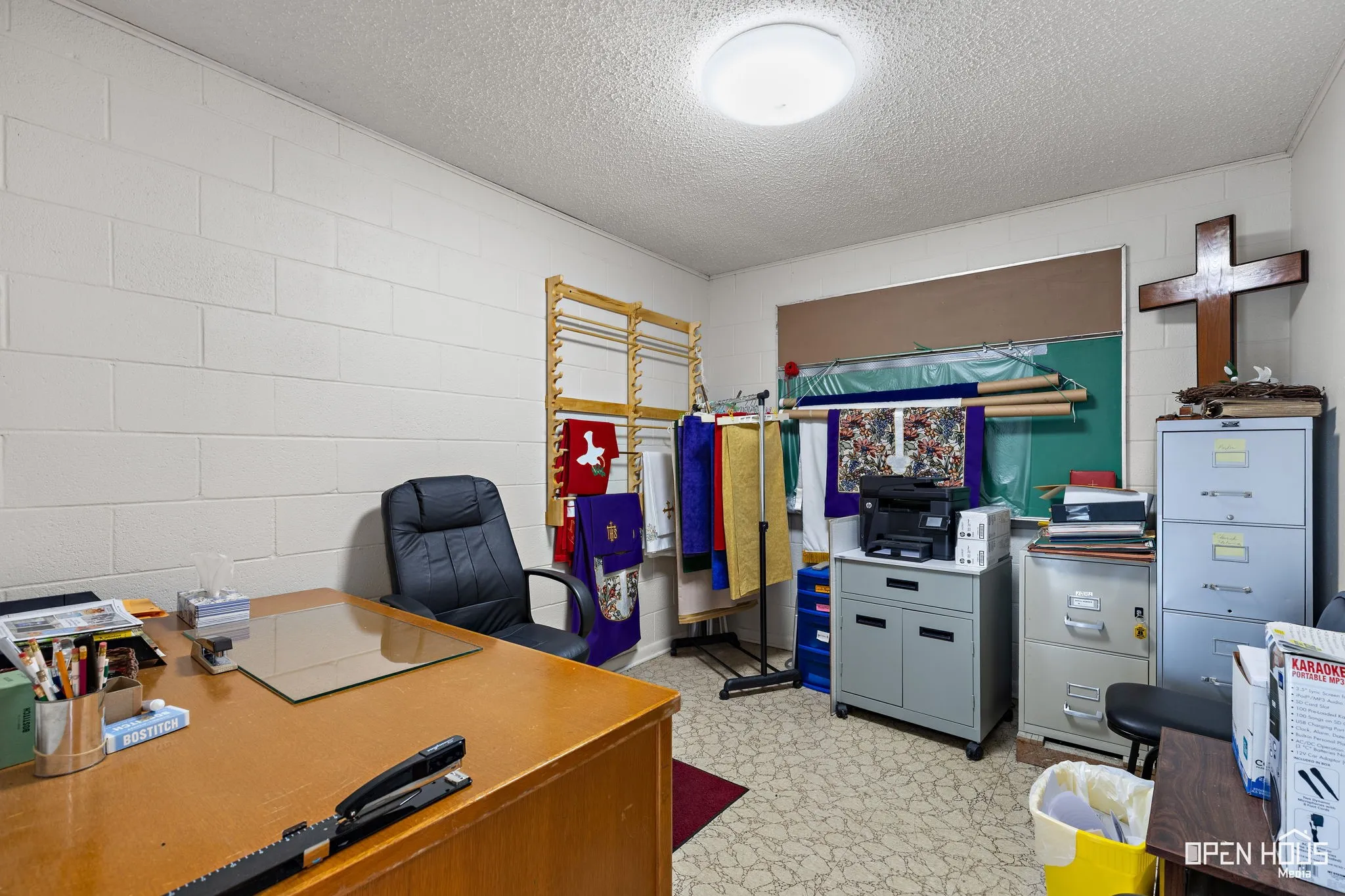Office For Sale in Wichita County , 801 N 1st Street, Iowa Park, Texas 76367, 0, 0, Garage spaces, 0 Sqft, built in 1974, Preowned, Price $195,000, mls#21203293, Real Estate Agent in Iowa Park, Homes For Sale in Wichita county, Homes For Sale in Iowa Park, Realtor in Iowa Park Texas, Real Estate Brokerage Independent Realty Texas, Luminita Cordes Realtor