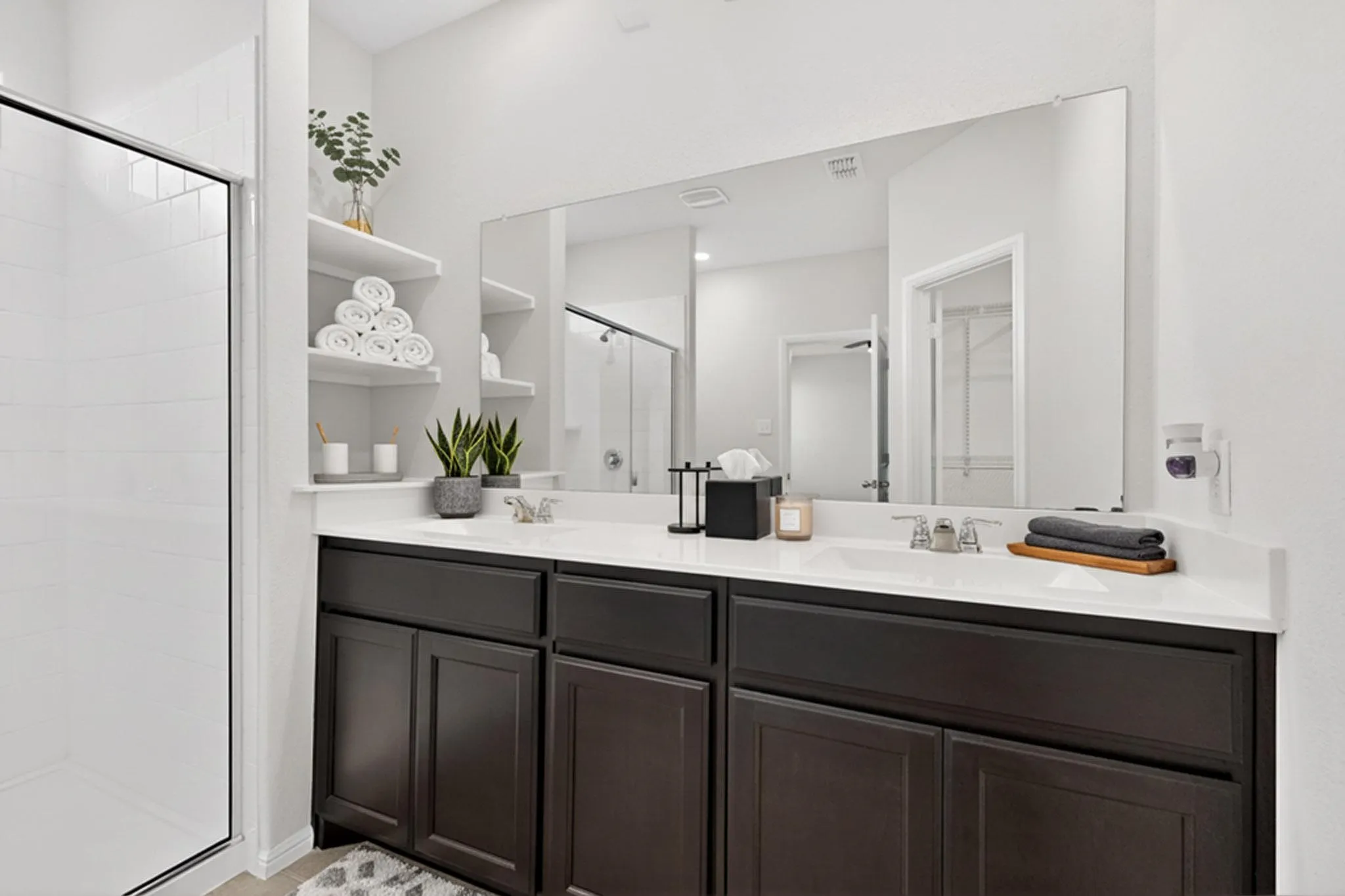 Single Family Residence For Sale in Tarrant County , 9608 Fallston Drive, Fort Worth, Texas 76108, 4 Bedrooms, 2 Bathrooms, 2 Garage spaces, 1,776 Sqft, built in 2022, Preowned, Price $325,000, mls#21200497, Real Estate Agent in Fort Worth, Homes For Sale in Tarrant county, Homes For Sale in Fort Worth, Realtor in Fort Worth Texas, Real Estate Brokerage Independent Realty Texas, Luminita Cordes Realtor