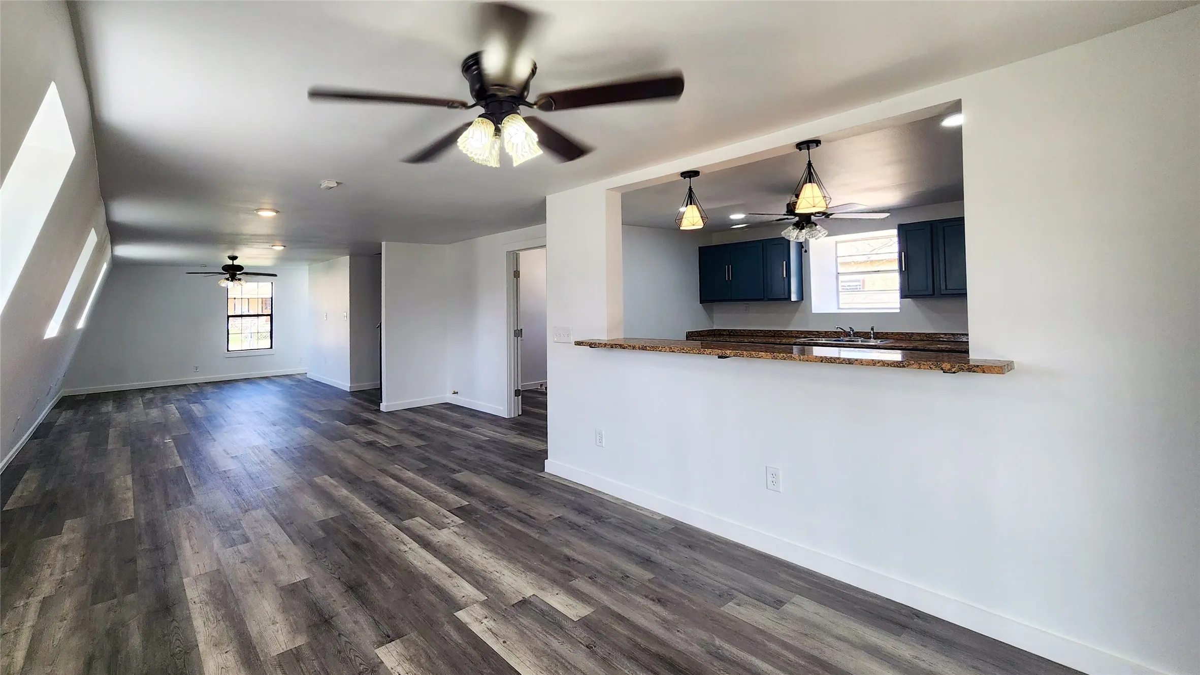 Single Family Residence For Sale in Runnels County , 401 E Pierce Street, Winters, Texas 79567, 4 Bedroom, 3 Bathroom, Garage spaces, 3,216 Sqft, built in 1983, Preowned, mls#21202142, Real Estate Agent in Winters, Homes For Sale in Runnels county, Homes For Sale in Winters, Realtor in Winters Texas, Real Estate Brokerage Independent Realty Texas, Luminita Cordes Realtor