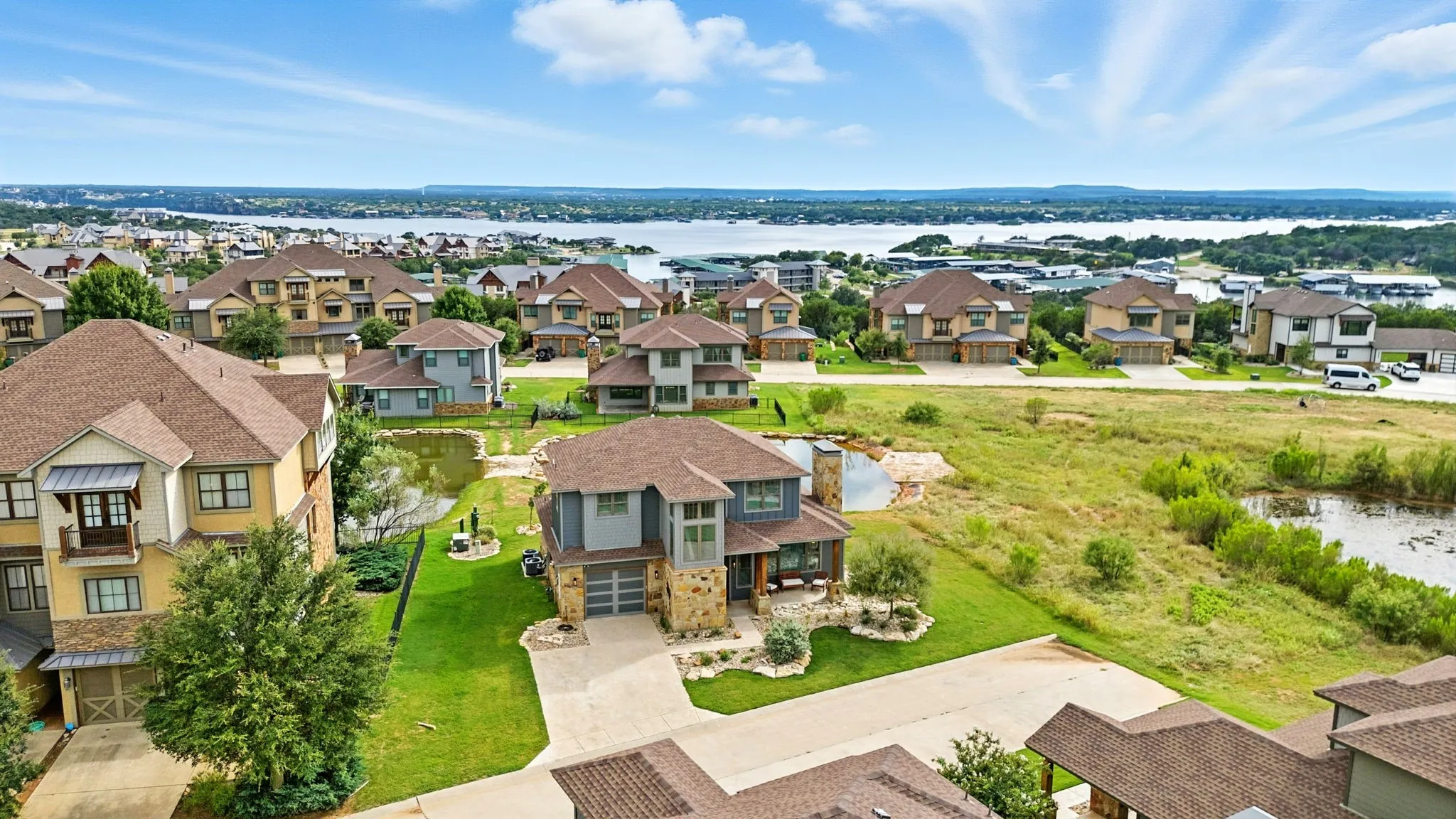 Single Family Residence For Sale in Palo Pinto County , 3007 Shoreside Point, Graford, Texas 76449, 3 Bedroom, 3 Bathroom, 1 Garage spaces, 2,515 Sqft, built in 2023, Preowned, mls#21202636, Real Estate Agent in Graford, Homes For Sale in Palo Pinto county, Homes For Sale in Graford, Realtor in Graford Texas, Real Estate Brokerage Independent Realty Texas, Luminita Cordes Realtor