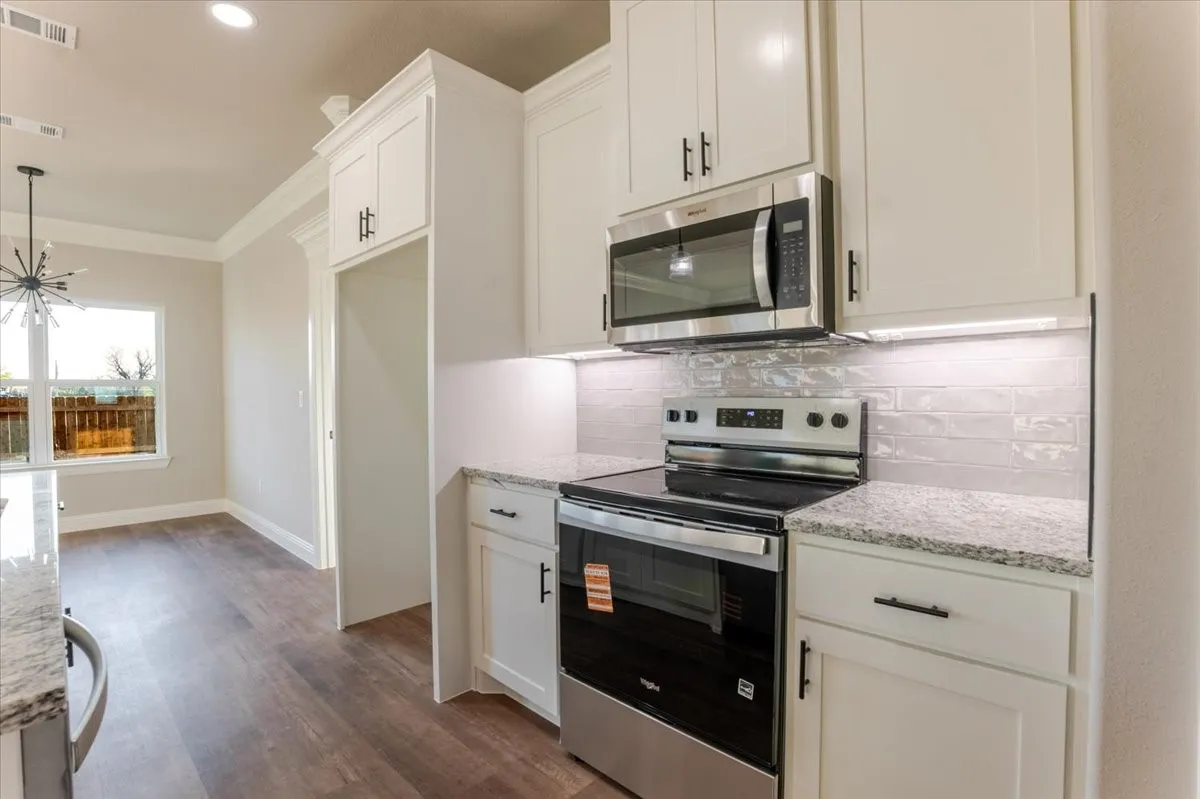 Single Family Residence For Sale in Hood County , 9209 Parkview Circle, Tolar, Texas 76476, 3 Bedroom, 2 Bathroom, 1 Garage spaces, 1,414 Sqft, built in 2026, Price $303,000, mls#21203448, Real Estate Agent in Tolar, Homes For Sale in Hood county, Homes For Sale in Tolar, Realtor in Tolar Texas, Real Estate Brokerage Independent Realty Texas, Luminita Cordes Realtor