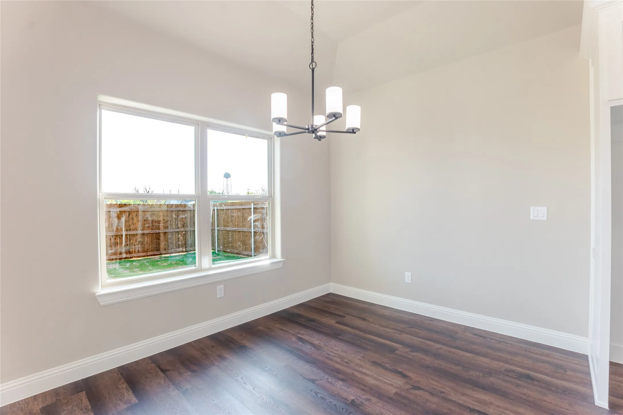 Single Family Residence For Sale in Hood County , 9213 Parkview Circle, Tolar, Texas 76476, 3 Bedroom, 2 Bathroom, 2 Garage spaces, 1,653 Sqft, built in 2026, mls#21203451, Real Estate Agent in Tolar, Homes For Sale in Hood county, Homes For Sale in Tolar, Realtor in Tolar Texas, Real Estate Brokerage Independent Realty Texas, Luminita Cordes Realtor