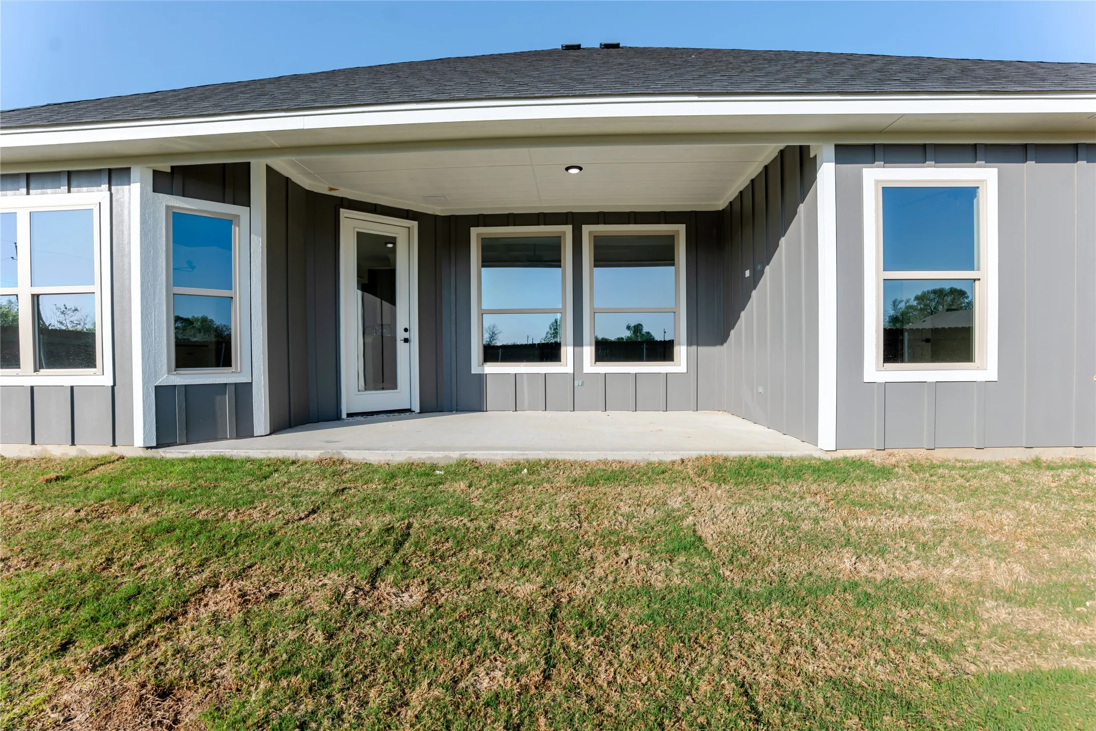 Single Family Residence For Sale in Hood County , 9213 Parkview Circle, Tolar, Texas 76476, 3 Bedroom, 2 Bathroom, 2 Garage spaces, 1,653 Sqft, built in 2026, mls#21203451, Real Estate Agent in Tolar, Homes For Sale in Hood county, Homes For Sale in Tolar, Realtor in Tolar Texas, Real Estate Brokerage Independent Realty Texas, Luminita Cordes Realtor
