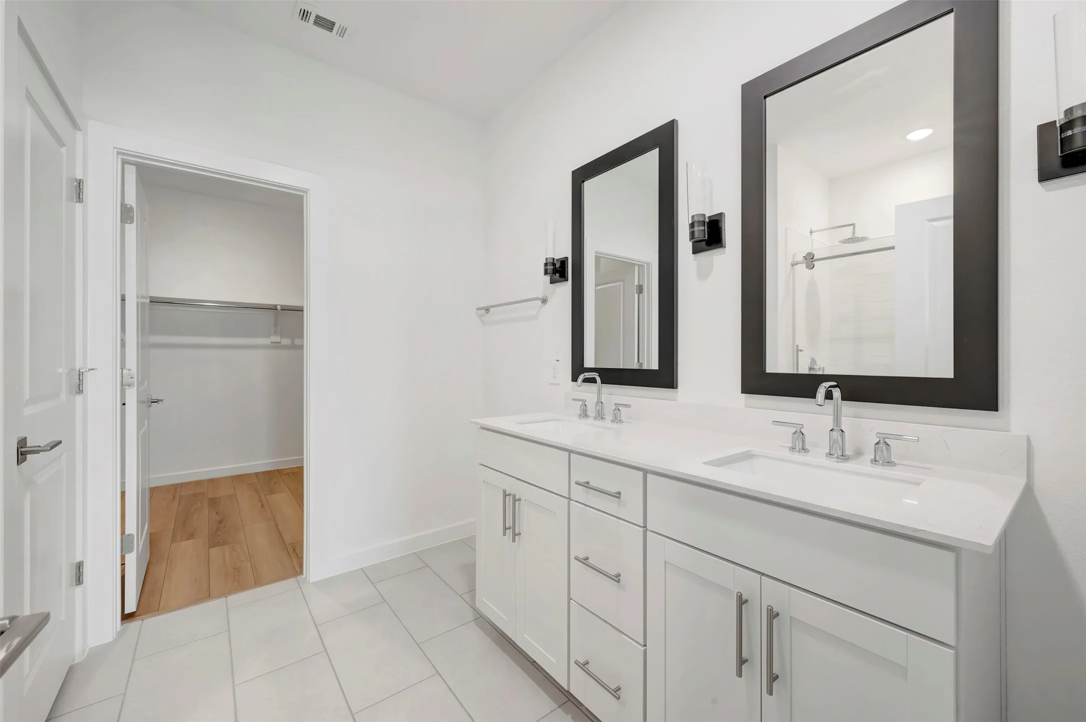 Single Family Residence For Sale in Wise County , 160 Summer Rain Way, Newark, Texas 76071, 5 Bedroom, 3 Bathroom, 2 Garage spaces, 2,655 Sqft, built in 2026, New Construction - Incomplete, mls#21203558, Real Estate Agent in Newark, Homes For Sale in Wise county, Homes For Sale in Newark, Realtor in Newark Texas, Real Estate Brokerage Independent Realty Texas, Luminita Cordes Realtor