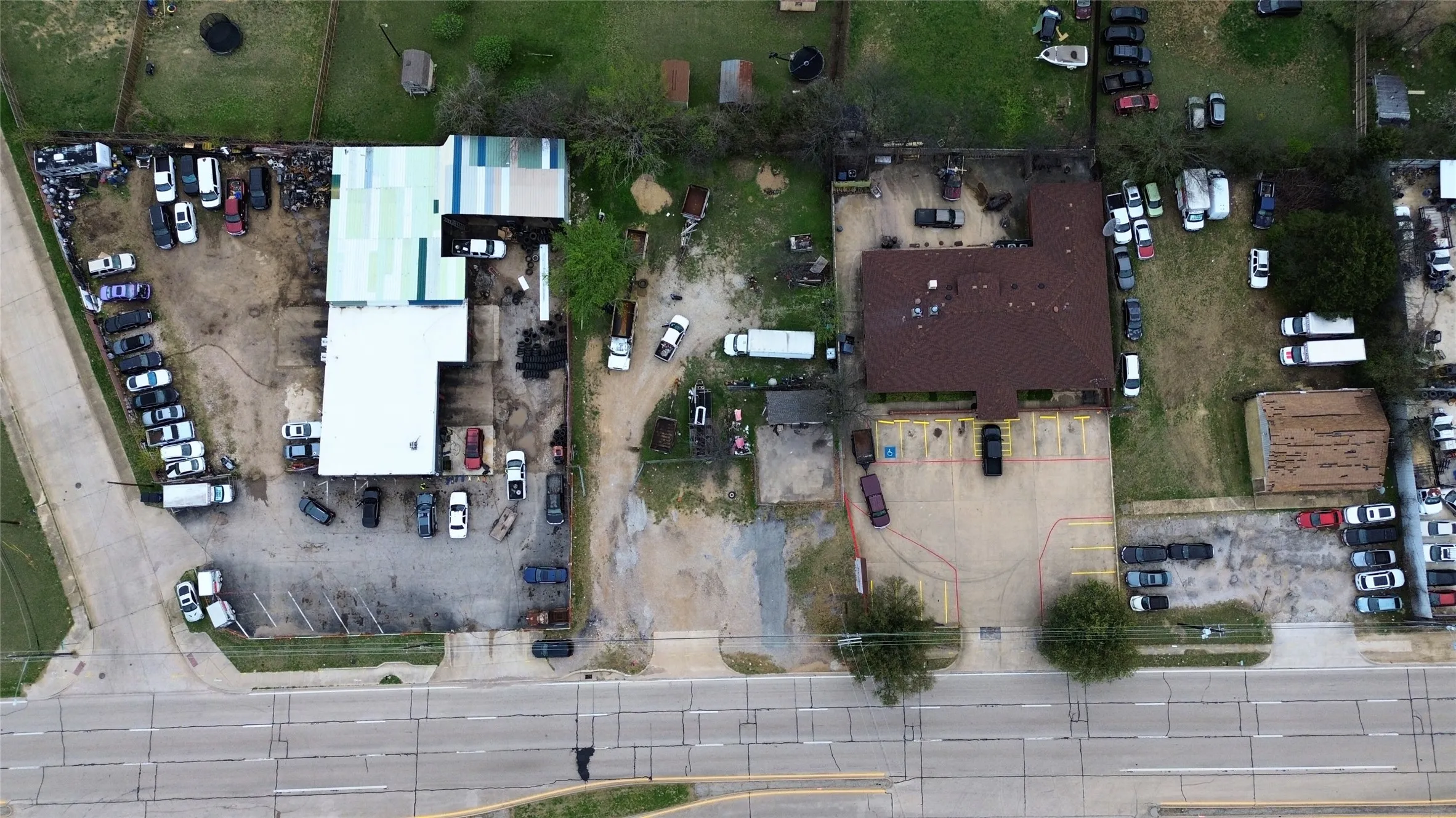 Unimproved Land For Sale in Dallas County , 7468 S Lancaster Road, Dallas, Texas 75241, 0, 0, Garage spaces, 0 Sqft, built in 1988, Preowned, Price $155,000, mls#21203623, Real Estate Agent in Dallas, Homes For Sale in Dallas county, Homes For Sale in Dallas, Realtor in Dallas Texas, Real Estate Brokerage Independent Realty Texas, Luminita Cordes Realtor