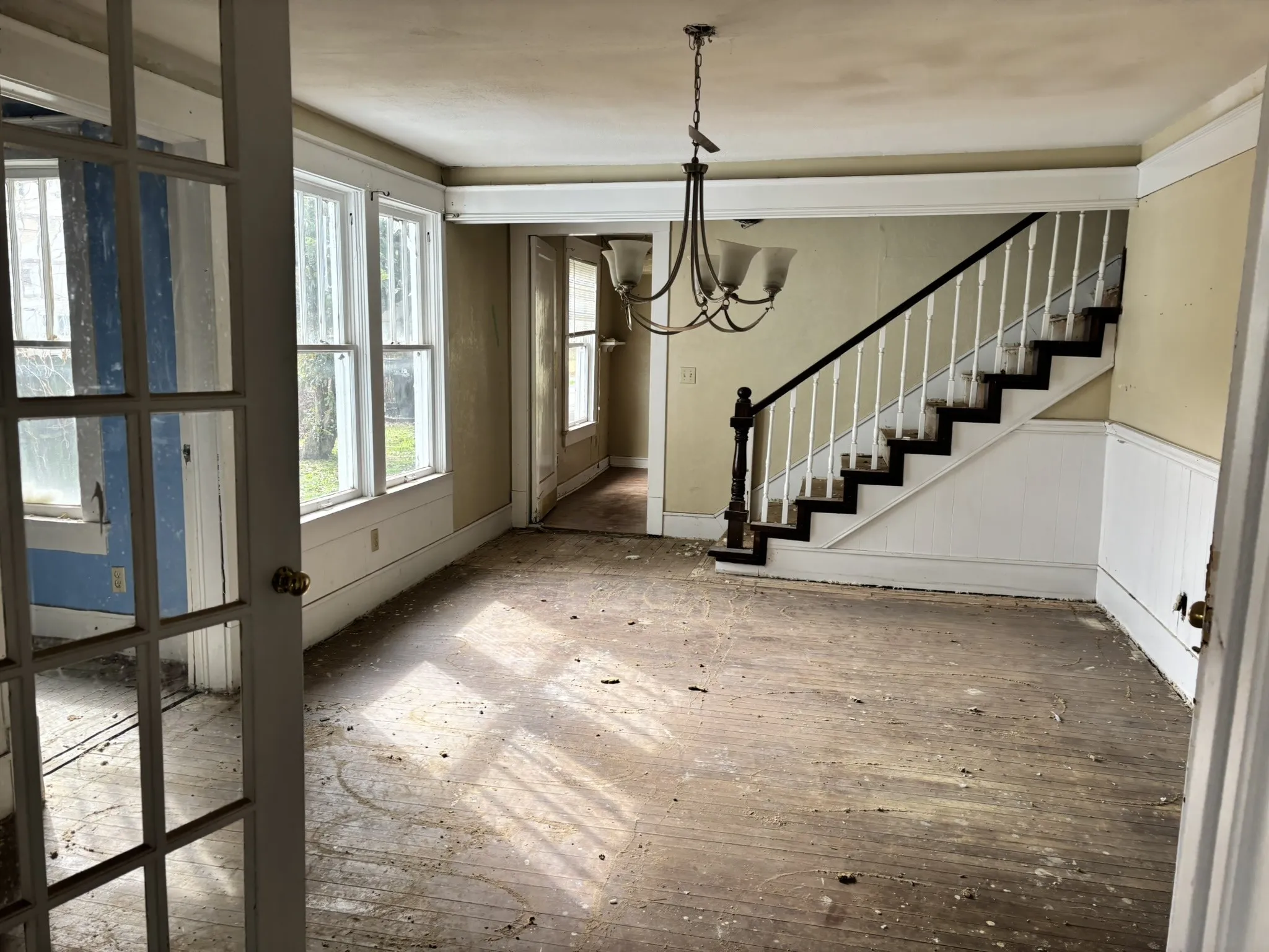 Single Family Residence For Sale in Grayson County , 624 W Gandy Street, Denison, Texas 75020, 2 Bedroom, 2 Bathroom, Garage spaces, 1,614 Sqft, built in 1910, mls#21203731, Real Estate Agent in Denison, Homes For Sale in Grayson county, Homes For Sale in Denison, Realtor in Denison Texas, Real Estate Brokerage Independent Realty Texas, Luminita Cordes Realtor