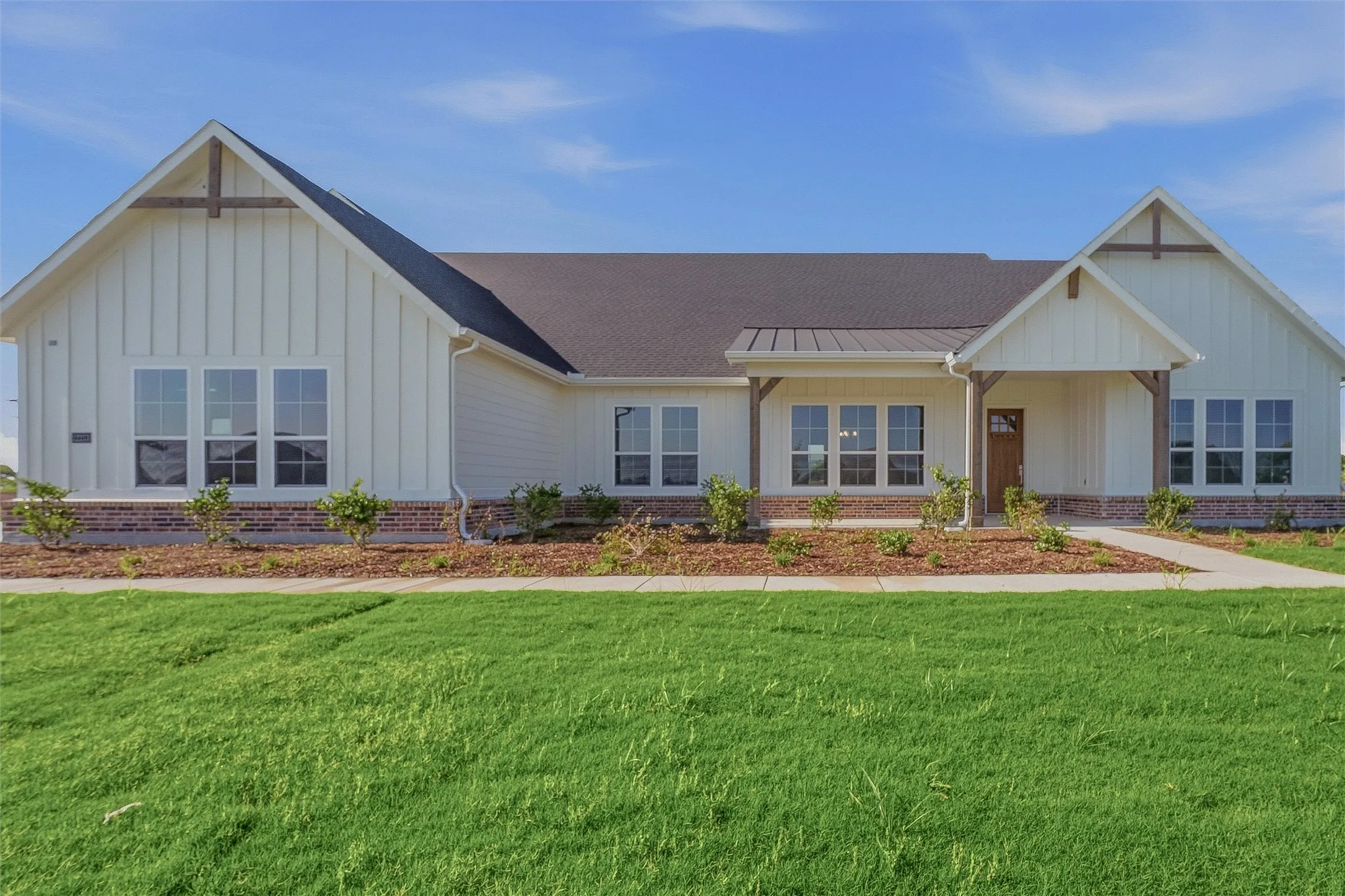 Single Family Residence For Sale in Denton County , 12213 Crystal Drive, Krum, Texas 76249, 4 Bedroom, 3 Bathroom, 3 Garage spaces, 3,497 Sqft, built in 2026, New Construction - Incomplete, mls#21203741, Real Estate Agent in Krum, Homes For Sale in Denton county, Homes For Sale in Krum, Realtor in Krum Texas, Real Estate Brokerage Independent Realty Texas, Luminita Cordes Realtor