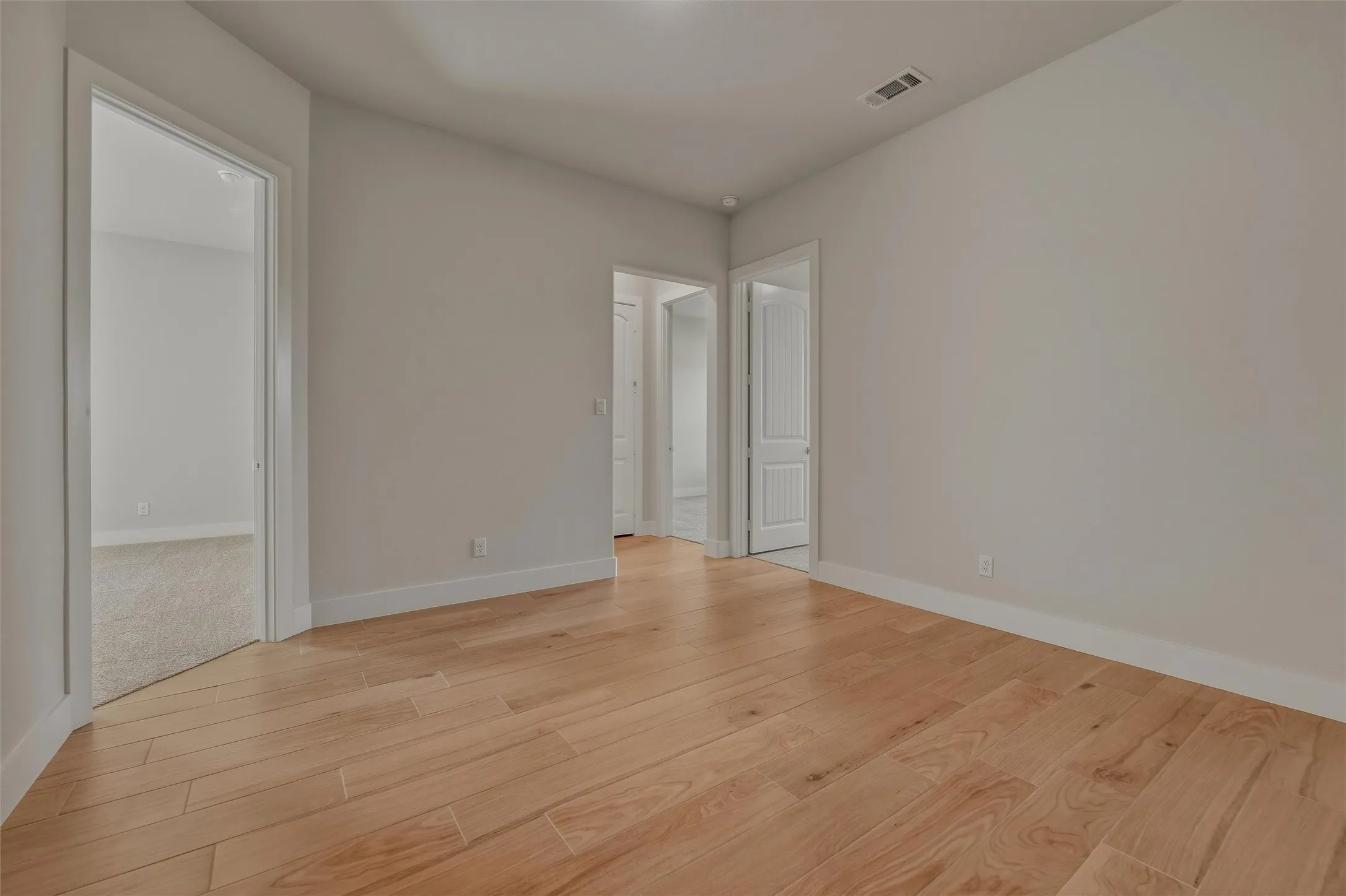 Single Family Residence For Sale in Denton County , 12213 Crystal Drive, Krum, Texas 76249, 4 Bedroom, 3 Bathroom, 3 Garage spaces, 3,497 Sqft, built in 2026, New Construction - Incomplete, mls#21203741, Real Estate Agent in Krum, Homes For Sale in Denton county, Homes For Sale in Krum, Realtor in Krum Texas, Real Estate Brokerage Independent Realty Texas, Luminita Cordes Realtor