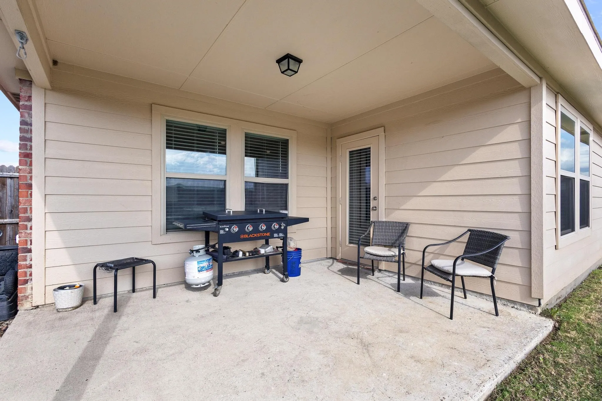 Single Family Residence For Sale in Collin County , 734 Meadow Creek Lane, Josephine, Texas 75189, 4 Bedroom, 2 Bathroom, 2 Garage spaces, 1,785 Sqft, built in 2020, Preowned, mls#21202883, Real Estate Agent in Josephine, Homes For Sale in Collin county, Homes For Sale in Josephine, Realtor in Josephine Texas, Real Estate Brokerage Independent Realty Texas, Luminita Cordes Realtor