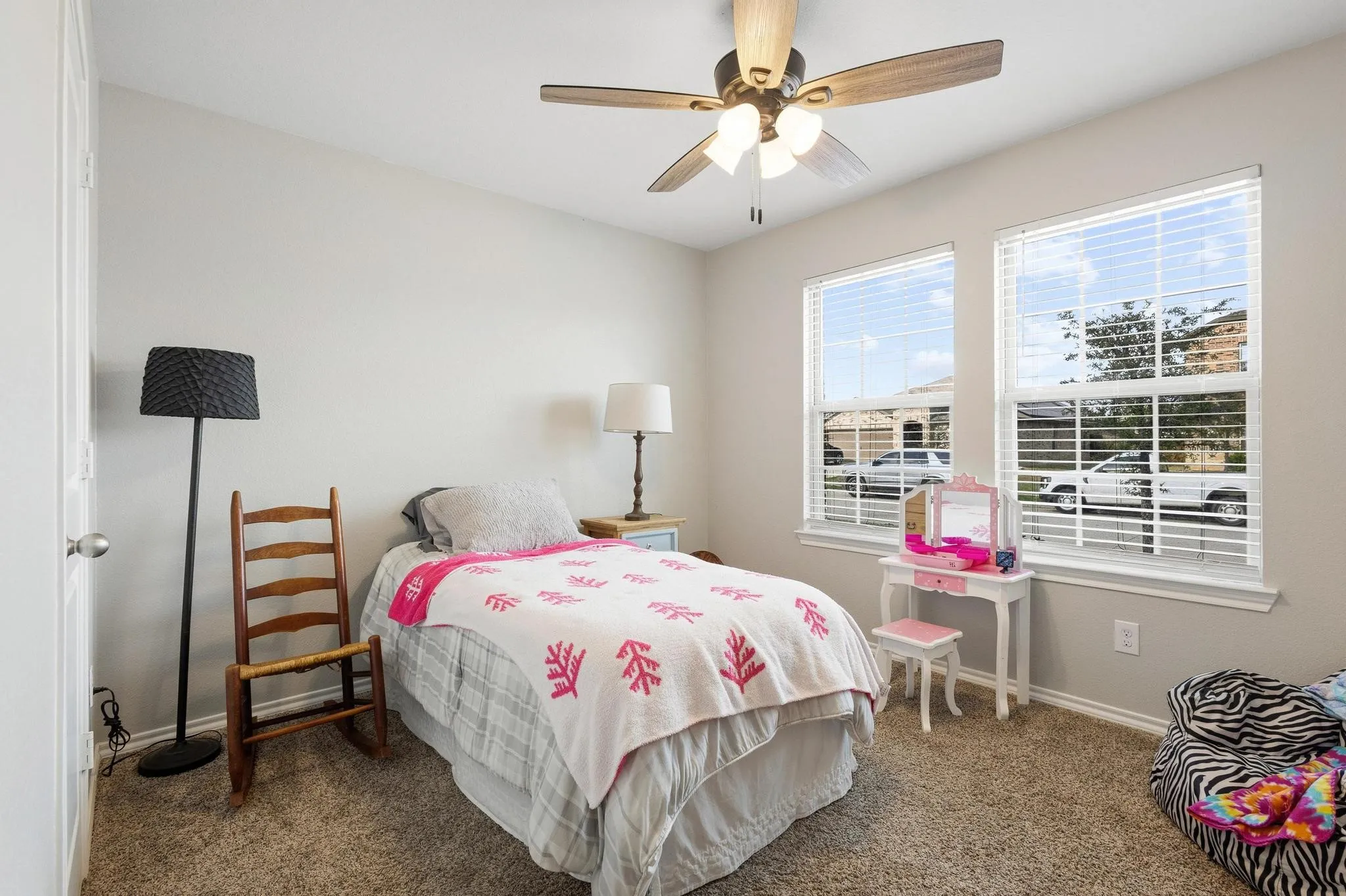 Single Family Residence For Sale in Collin County , 734 Meadow Creek Lane, Josephine, Texas 75189, 4 Bedroom, 2 Bathroom, 2 Garage spaces, 1,785 Sqft, built in 2020, Preowned, mls#21202883, Real Estate Agent in Josephine, Homes For Sale in Collin county, Homes For Sale in Josephine, Realtor in Josephine Texas, Real Estate Brokerage Independent Realty Texas, Luminita Cordes Realtor