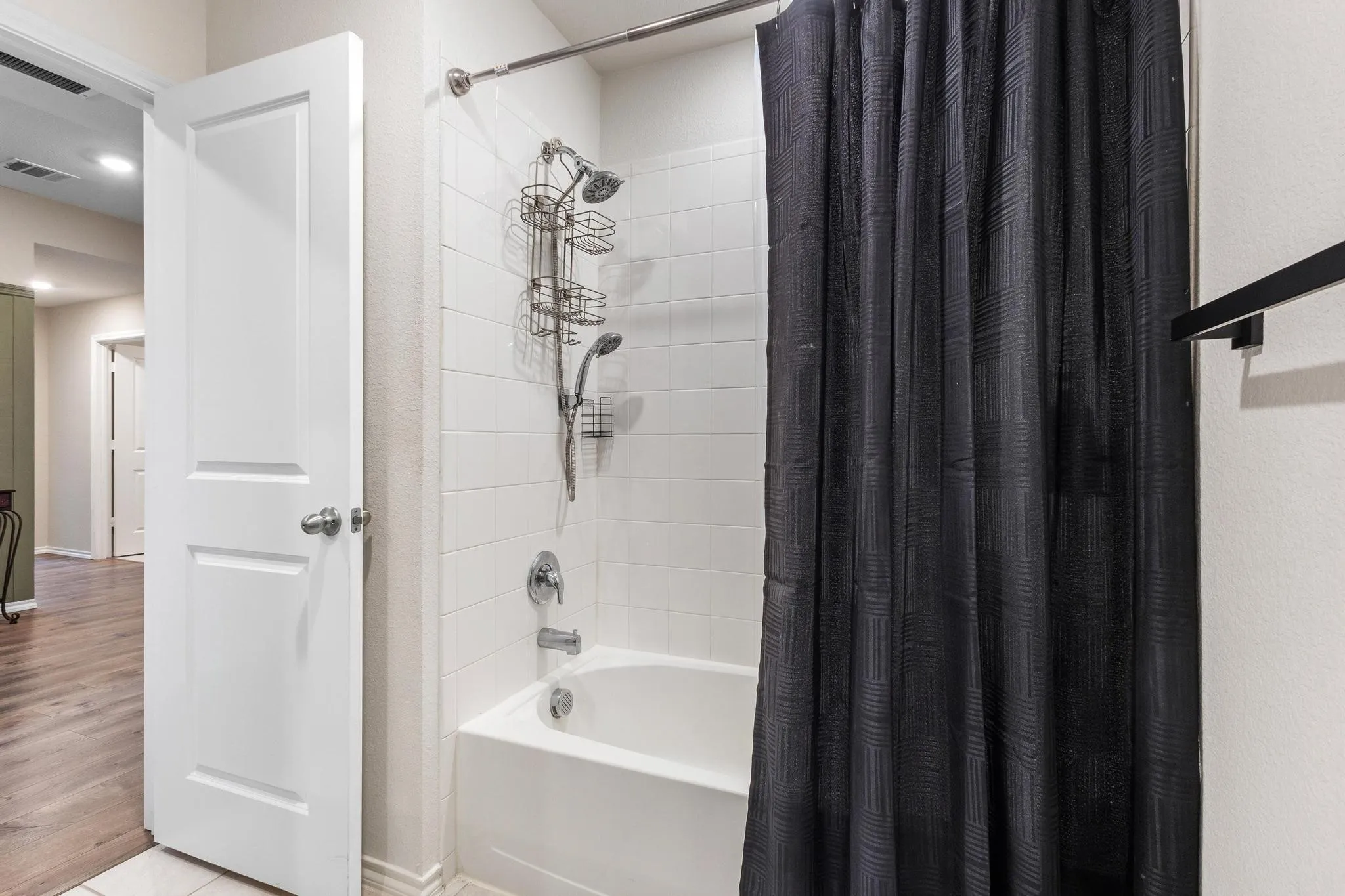 Single Family Residence For Sale in Collin County , 734 Meadow Creek Lane, Josephine, Texas 75189, 4 Bedroom, 2 Bathroom, 2 Garage spaces, 1,785 Sqft, built in 2020, Preowned, mls#21202883, Real Estate Agent in Josephine, Homes For Sale in Collin county, Homes For Sale in Josephine, Realtor in Josephine Texas, Real Estate Brokerage Independent Realty Texas, Luminita Cordes Realtor