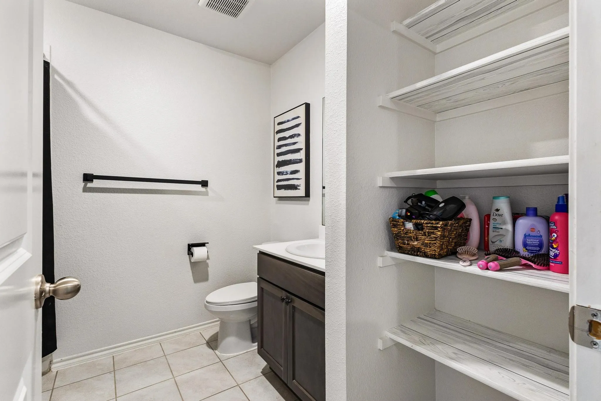 Single Family Residence For Sale in Collin County , 734 Meadow Creek Lane, Josephine, Texas 75189, 4 Bedroom, 2 Bathroom, 2 Garage spaces, 1,785 Sqft, built in 2020, Preowned, mls#21202883, Real Estate Agent in Josephine, Homes For Sale in Collin county, Homes For Sale in Josephine, Realtor in Josephine Texas, Real Estate Brokerage Independent Realty Texas, Luminita Cordes Realtor