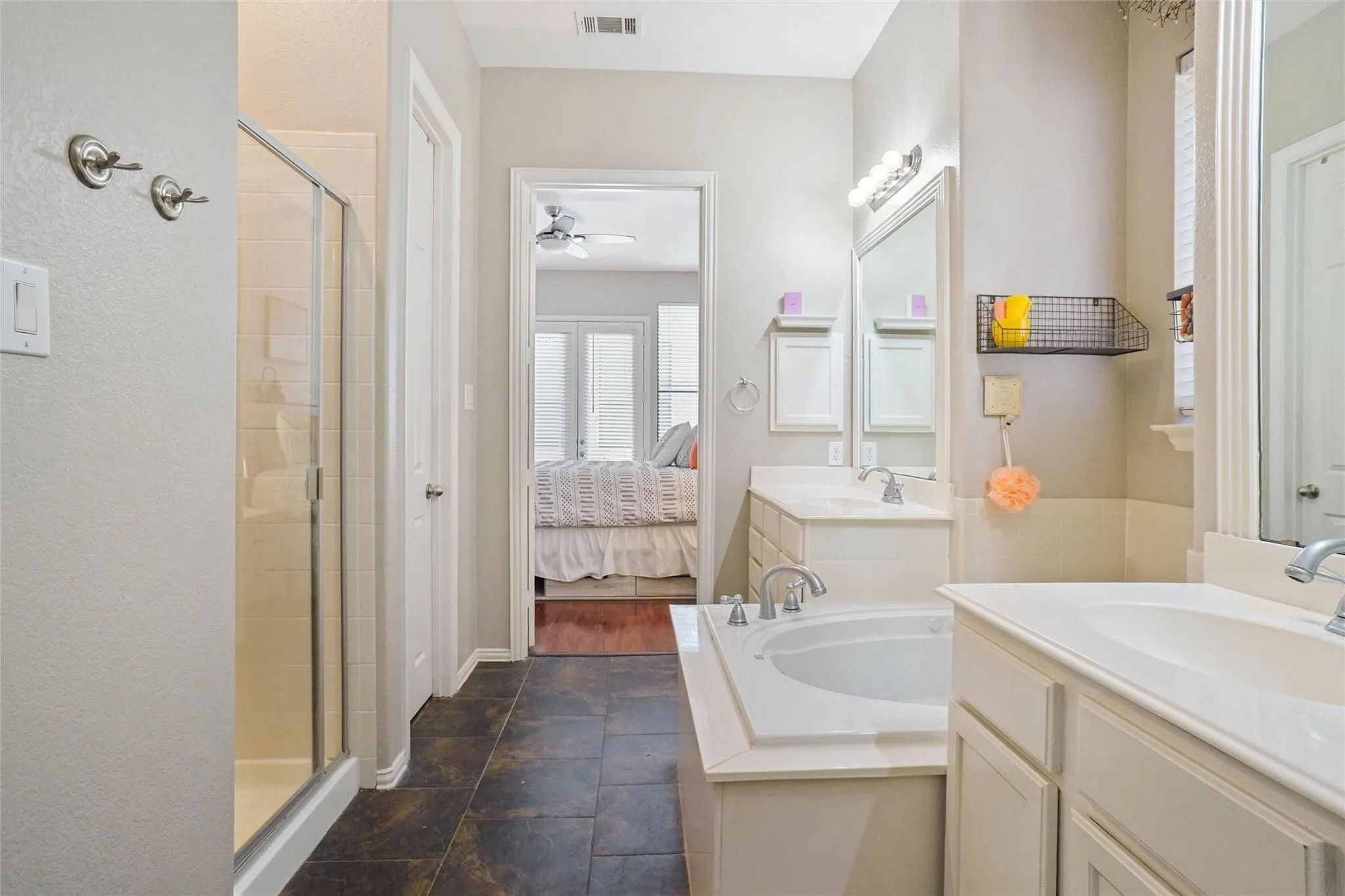 Single Family Residence For Sale in Denton County , 1716 Spanish Moss Way, Savannah, Texas 76227, 3 Bedroom, 2 Bathroom, 2 Garage spaces, 1,542 Sqft, built in 2004, mls#21203765, Real Estate Agent in Savannah, Homes For Sale in Denton county, Homes For Sale in Savannah, Realtor in Savannah Texas, Real Estate Brokerage Independent Realty Texas, Luminita Cordes Realtor