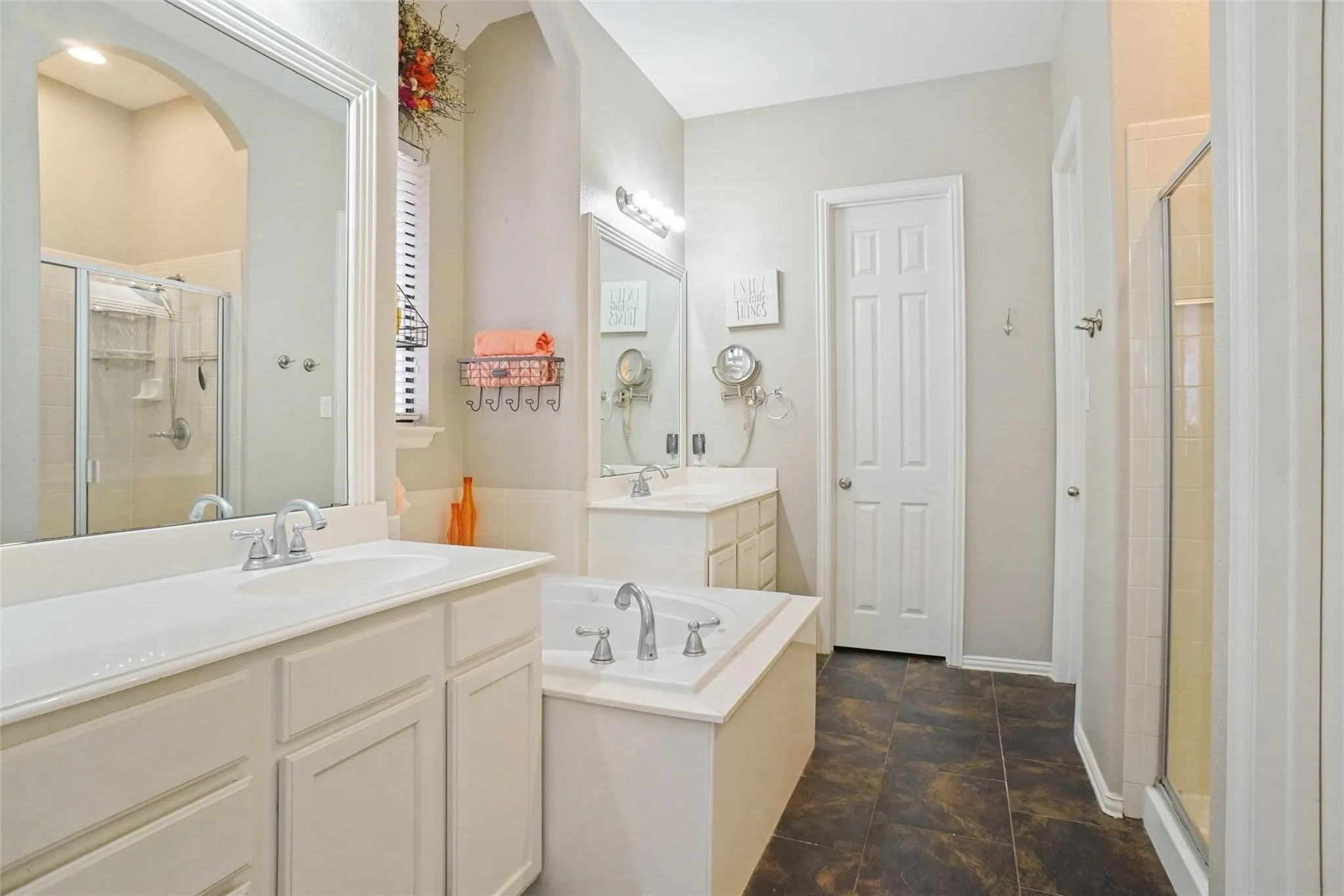 Single Family Residence For Sale in Denton County , 1716 Spanish Moss Way, Savannah, Texas 76227, 3 Bedroom, 2 Bathroom, 2 Garage spaces, 1,542 Sqft, built in 2004, mls#21203765, Real Estate Agent in Savannah, Homes For Sale in Denton county, Homes For Sale in Savannah, Realtor in Savannah Texas, Real Estate Brokerage Independent Realty Texas, Luminita Cordes Realtor