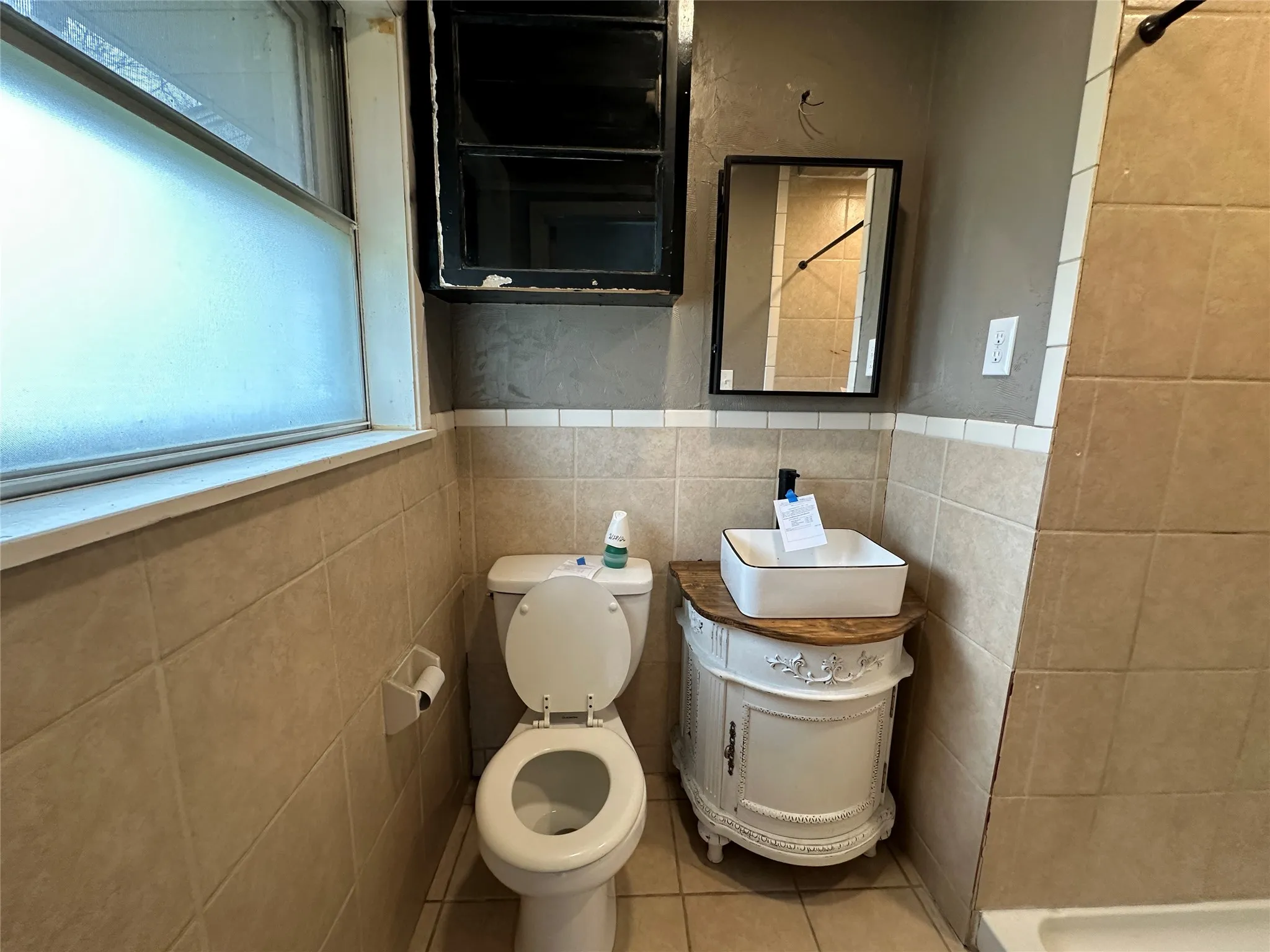Single Family Residence For Sale in Hill County , 108 Beard Drive, Itasca, Texas 76055, 3 Bedroom, 2 Bathroom, 2 Garage spaces, 1,872 Sqft, built in 1990, Preowned, mls#21203770, Real Estate Agent in Itasca, Homes For Sale in Hill county, Homes For Sale in Itasca, Realtor in Itasca Texas, Real Estate Brokerage Independent Realty Texas, Luminita Cordes Realtor
