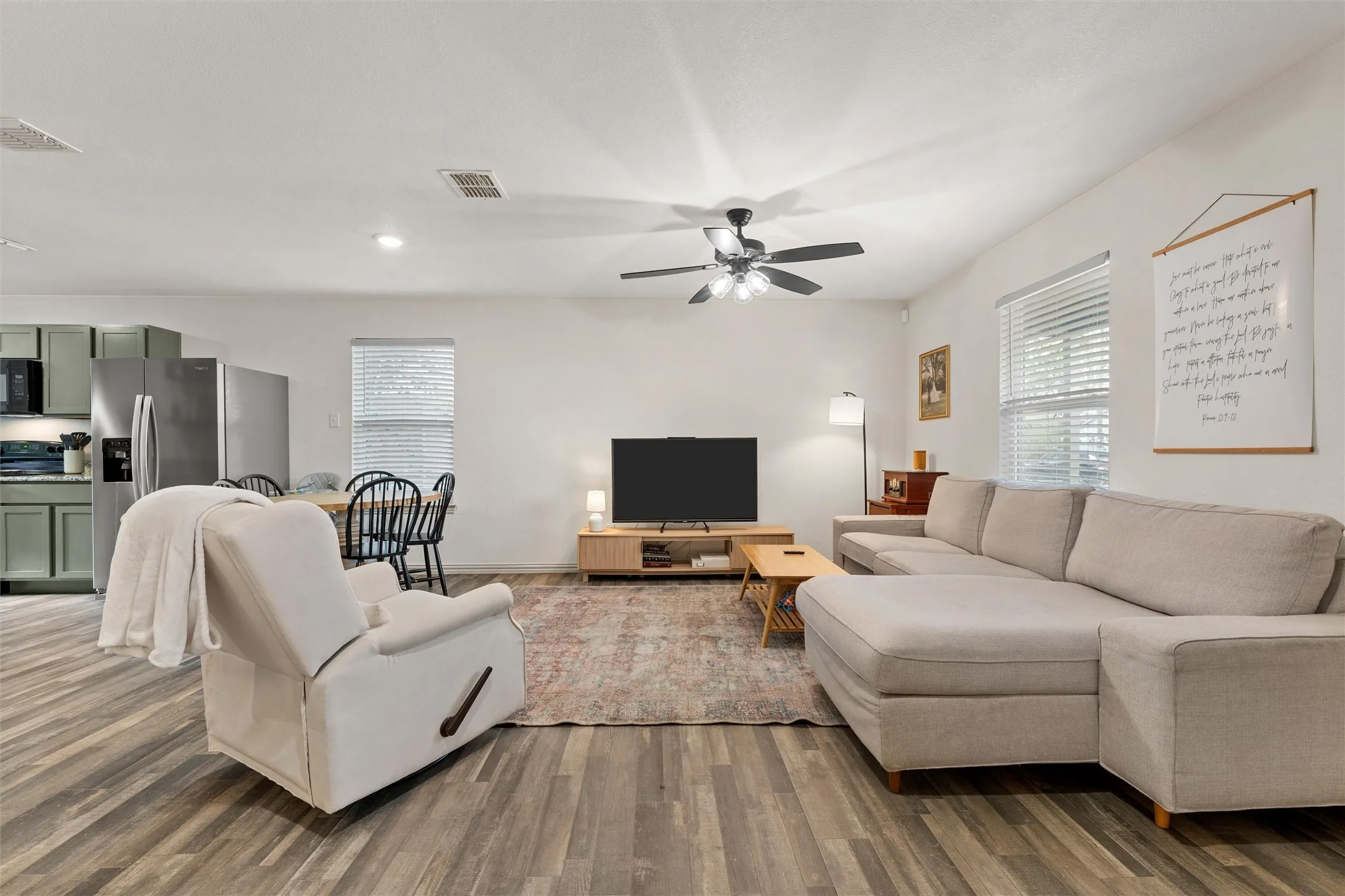 Single Family Residence For Sale in Mc Lennan County , 1124 N 13th Street, Waco, Texas 76707, 3 Bedroom, 2 Bathroom, Garage spaces, 1,136 Sqft, built in 2020, mls#21192663, Real Estate Agent in Waco, Homes For Sale in Mc Lennan county, Homes For Sale in Waco, Realtor in Waco Texas, Real Estate Brokerage Independent Realty Texas, Luminita Cordes Realtor