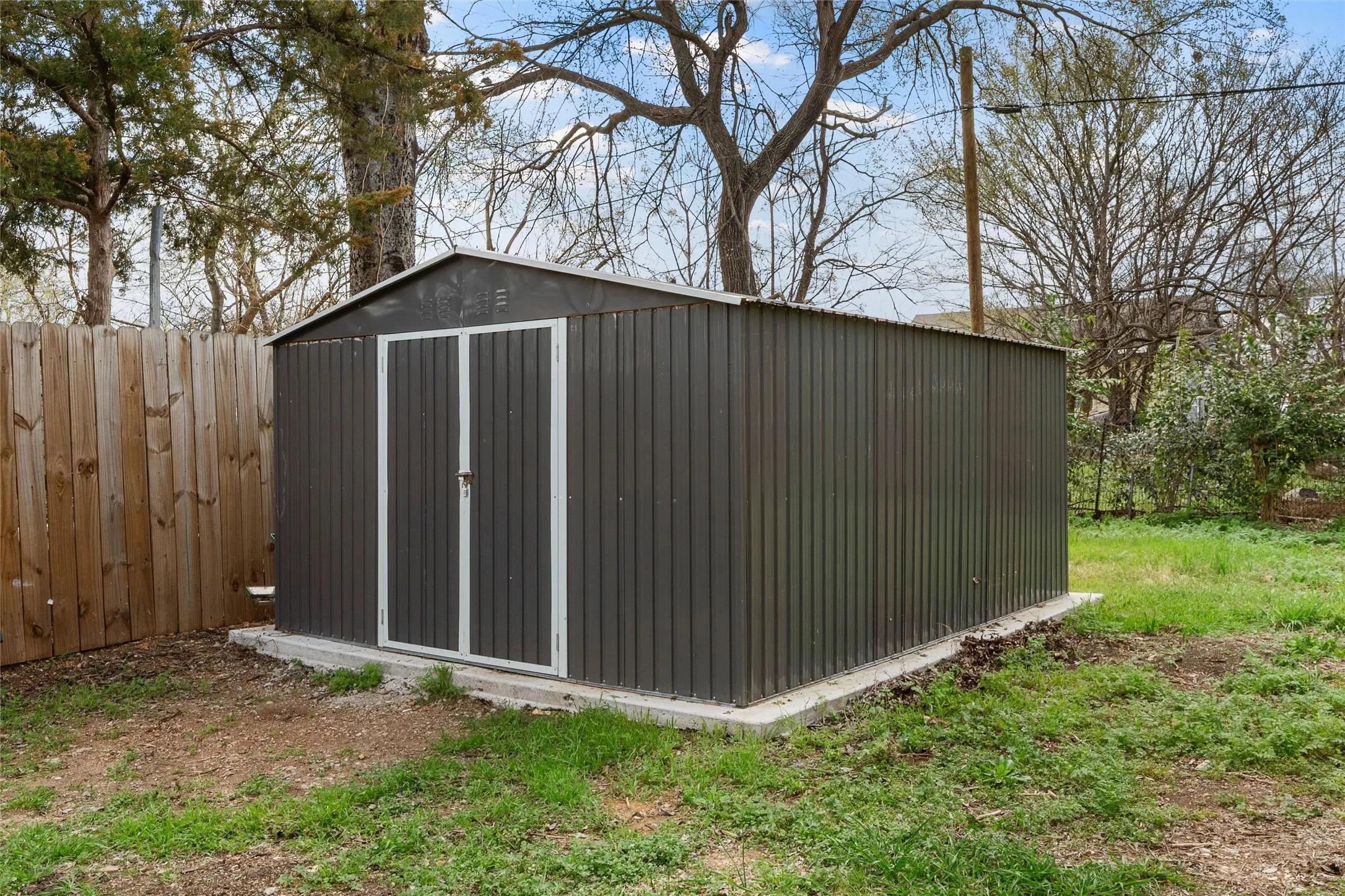 Single Family Residence For Sale in Mc Lennan County , 1124 N 13th Street, Waco, Texas 76707, 3 Bedroom, 2 Bathroom, Garage spaces, 1,136 Sqft, built in 2020, mls#21192663, Real Estate Agent in Waco, Homes For Sale in Mc Lennan county, Homes For Sale in Waco, Realtor in Waco Texas, Real Estate Brokerage Independent Realty Texas, Luminita Cordes Realtor