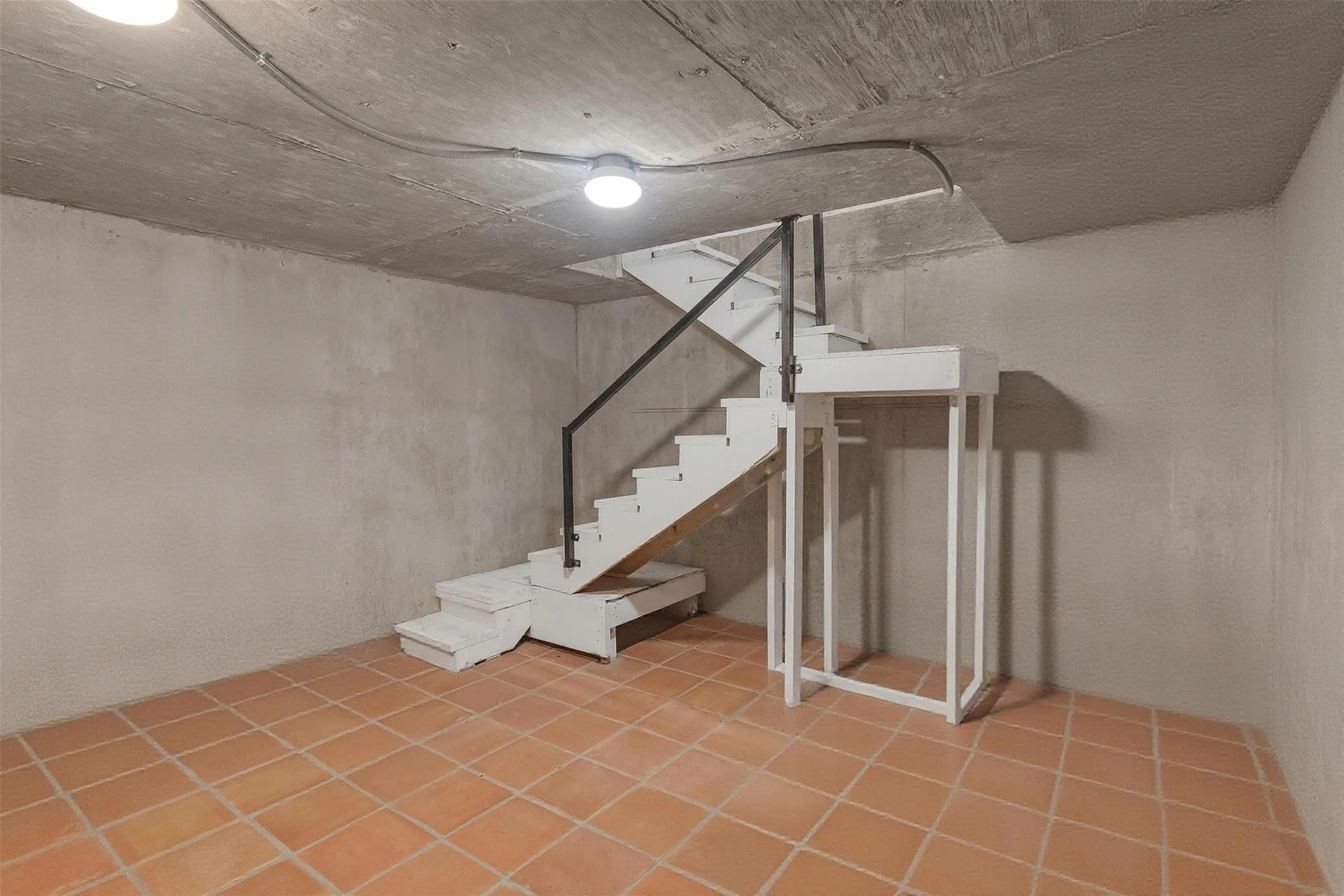 TORNADO SHELTER