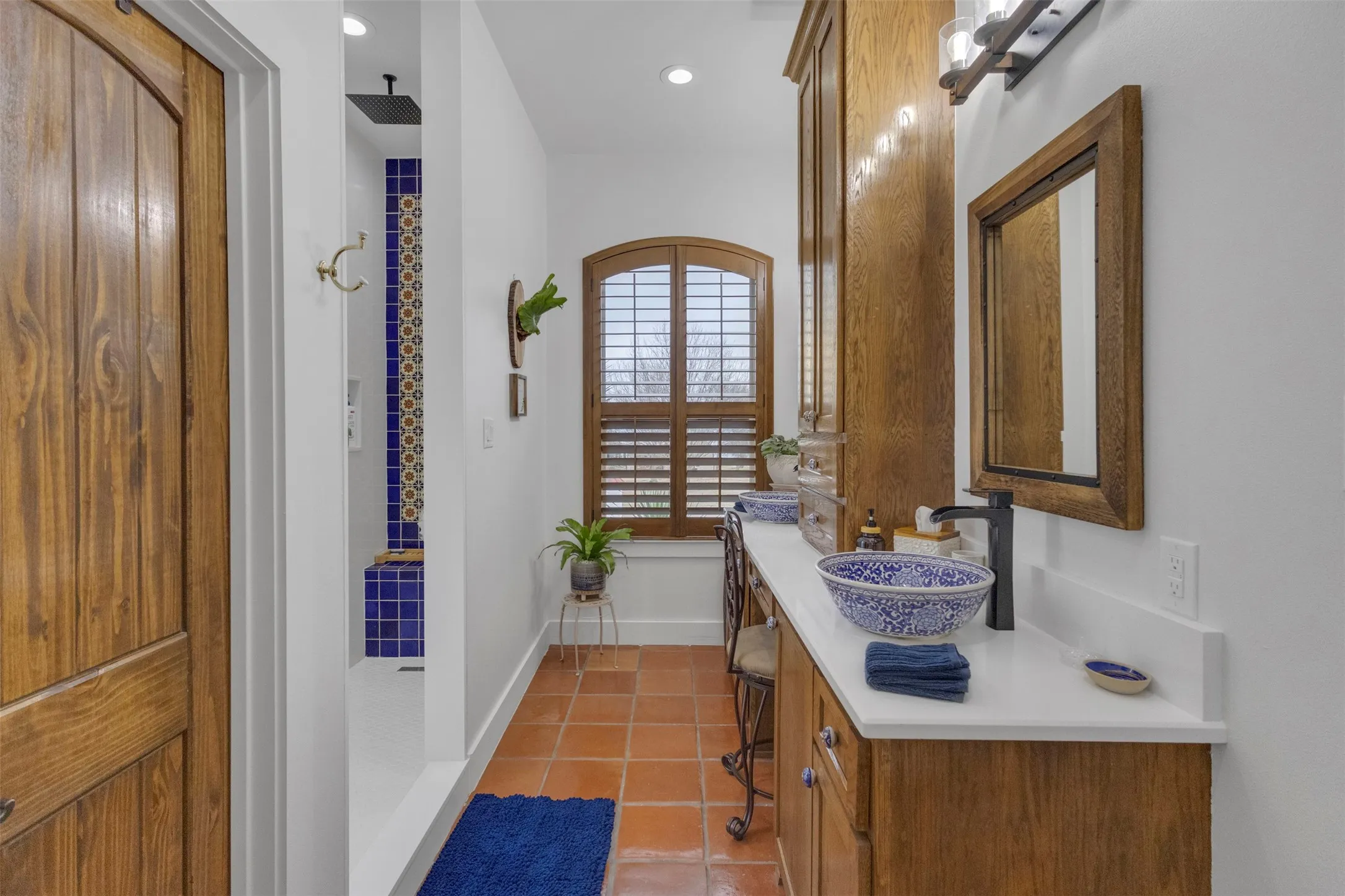 MASTER BATHROOM VANITIES