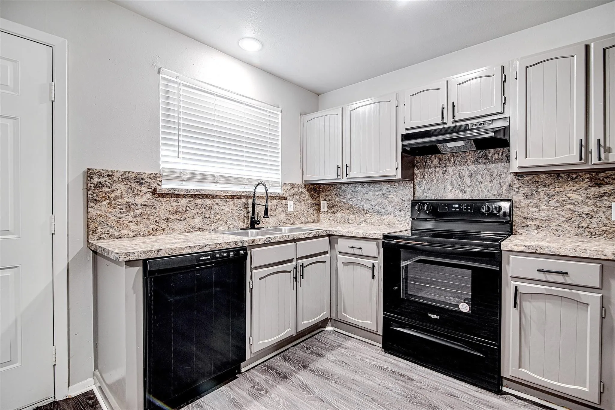 Quadruplex For Sale in Johnson County , 1403 Courtney Place, Cleburne, Texas 76033, 8 Bedroom, 8 Bathroom, Garage spaces, 0 Sqft, built in 1983, Preowned, mls#21189077, Real Estate Agent in Cleburne, Homes For Sale in Johnson county, Homes For Sale in Cleburne, Realtor in Cleburne Texas, Real Estate Brokerage Independent Realty Texas, Luminita Cordes Realtor