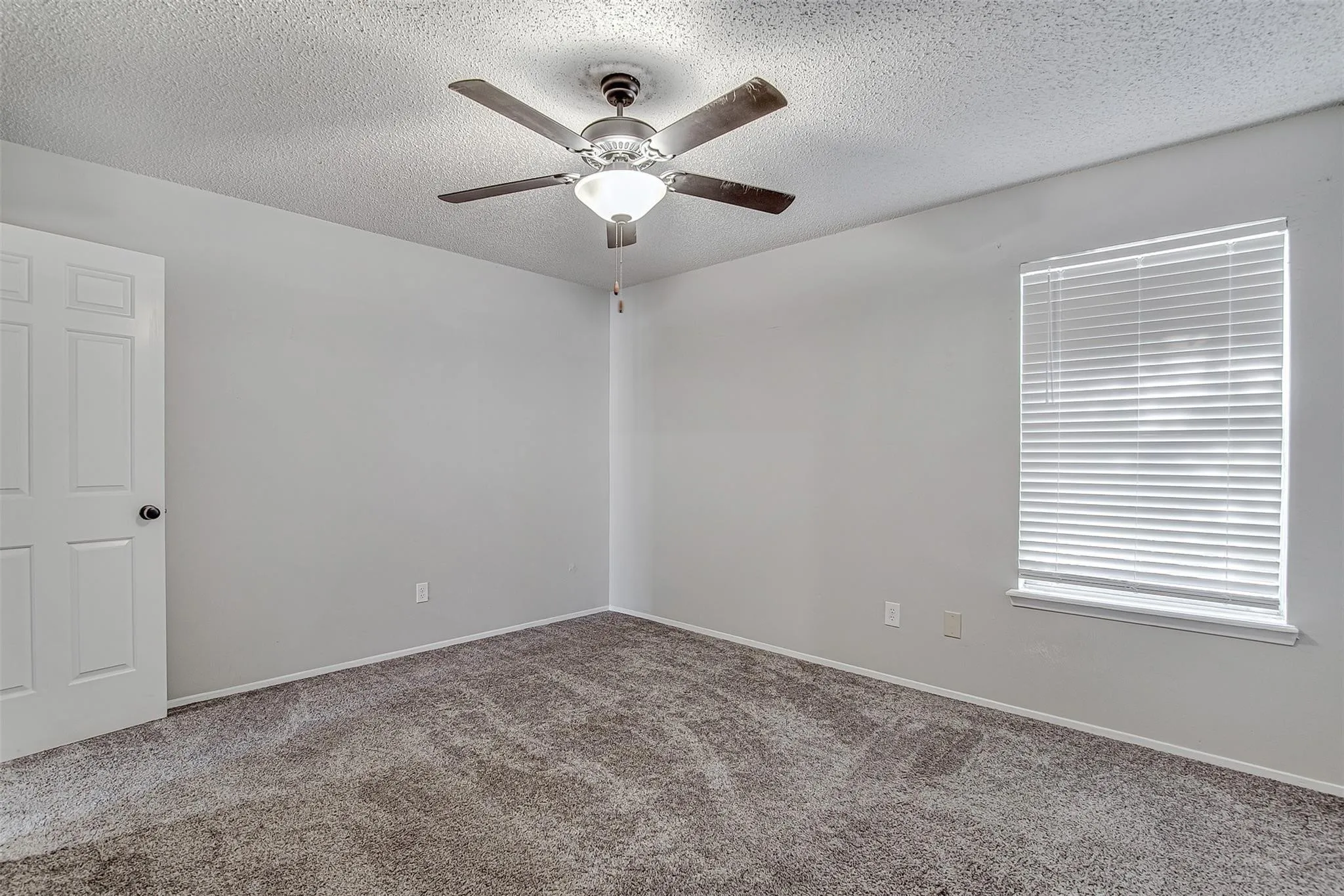 Quadruplex For Sale in Johnson County , 1403 Courtney Place, Cleburne, Texas 76033, 8 Bedroom, 8 Bathroom, Garage spaces, 0 Sqft, built in 1983, Preowned, mls#21189077, Real Estate Agent in Cleburne, Homes For Sale in Johnson county, Homes For Sale in Cleburne, Realtor in Cleburne Texas, Real Estate Brokerage Independent Realty Texas, Luminita Cordes Realtor