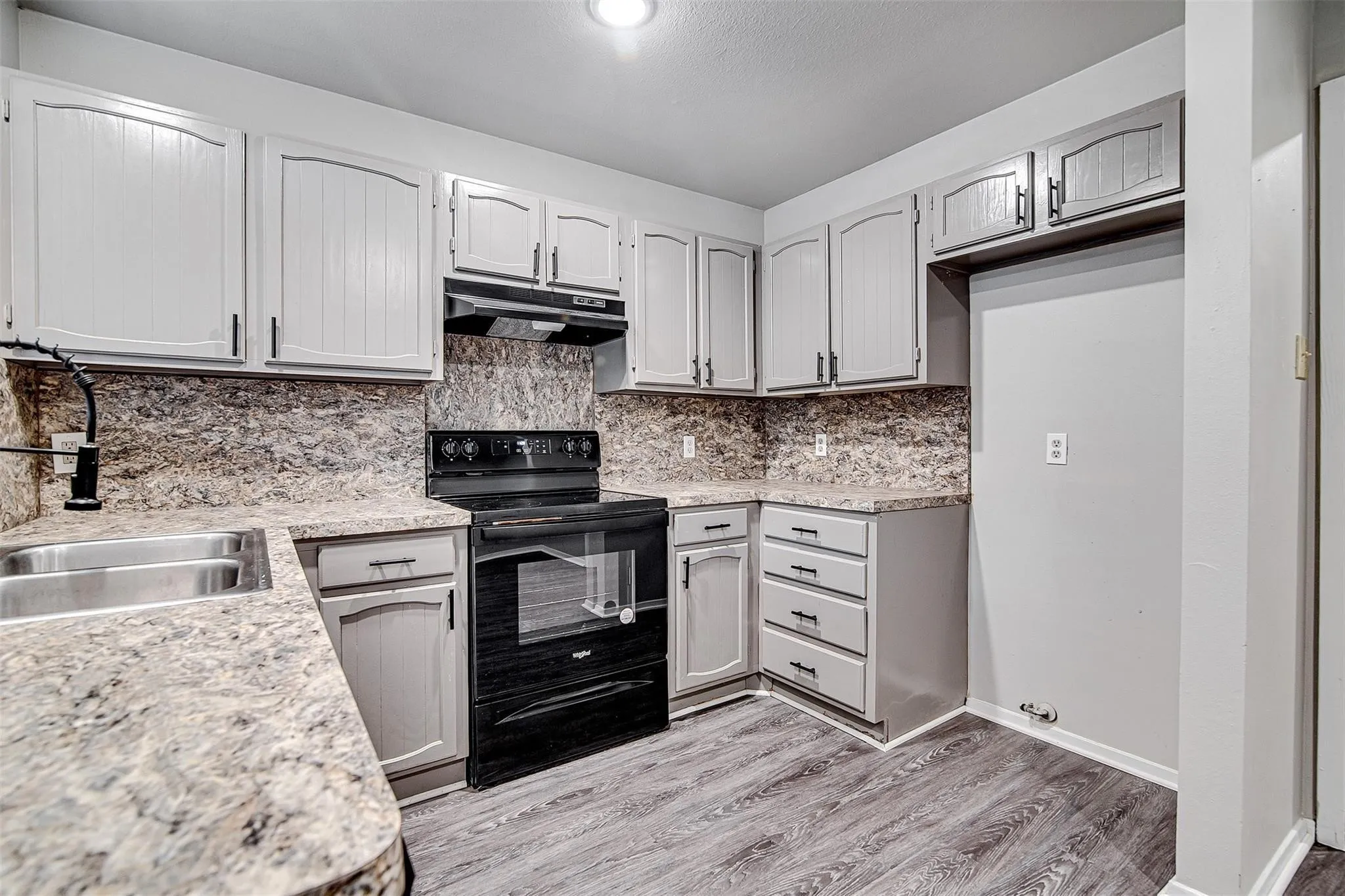 Quadruplex For Sale in Johnson County , 1403 Courtney Place, Cleburne, Texas 76033, 8 Bedroom, 8 Bathroom, Garage spaces, 0 Sqft, built in 1983, Preowned, mls#21189077, Real Estate Agent in Cleburne, Homes For Sale in Johnson county, Homes For Sale in Cleburne, Realtor in Cleburne Texas, Real Estate Brokerage Independent Realty Texas, Luminita Cordes Realtor