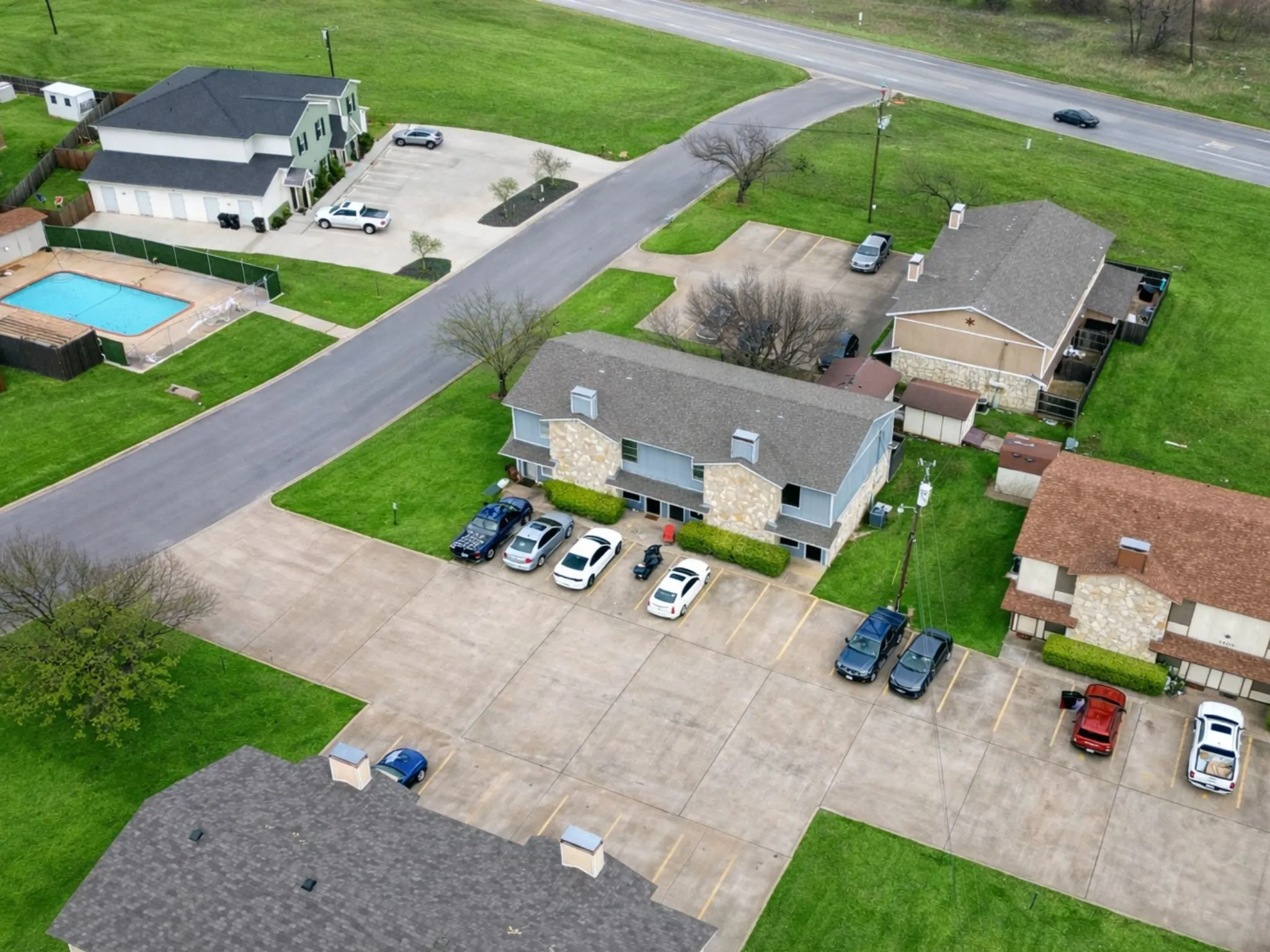 Quadruplex For Sale in Johnson County , 1403 Courtney Place, Cleburne, Texas 76033, 8 Bedroom, 8 Bathroom, Garage spaces, 0 Sqft, built in 1983, Preowned, mls#21189077, Real Estate Agent in Cleburne, Homes For Sale in Johnson county, Homes For Sale in Cleburne, Realtor in Cleburne Texas, Real Estate Brokerage Independent Realty Texas, Luminita Cordes Realtor