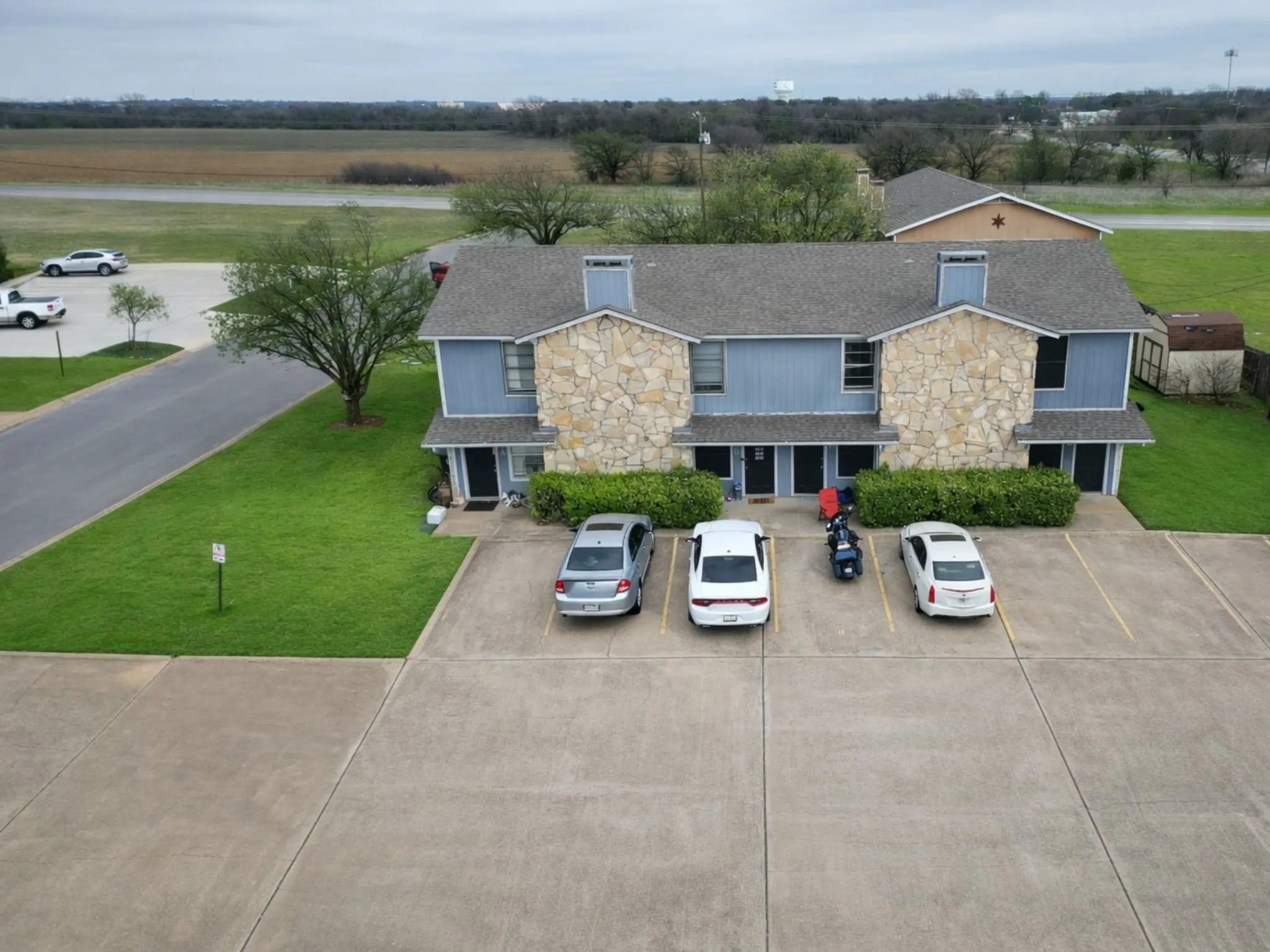 Quadruplex For Sale in Johnson County , 1403 Courtney Place, Cleburne, Texas 76033, 8 Bedroom, 8 Bathroom, Garage spaces, 0 Sqft, built in 1983, Preowned, mls#21189077, Real Estate Agent in Cleburne, Homes For Sale in Johnson county, Homes For Sale in Cleburne, Realtor in Cleburne Texas, Real Estate Brokerage Independent Realty Texas, Luminita Cordes Realtor
