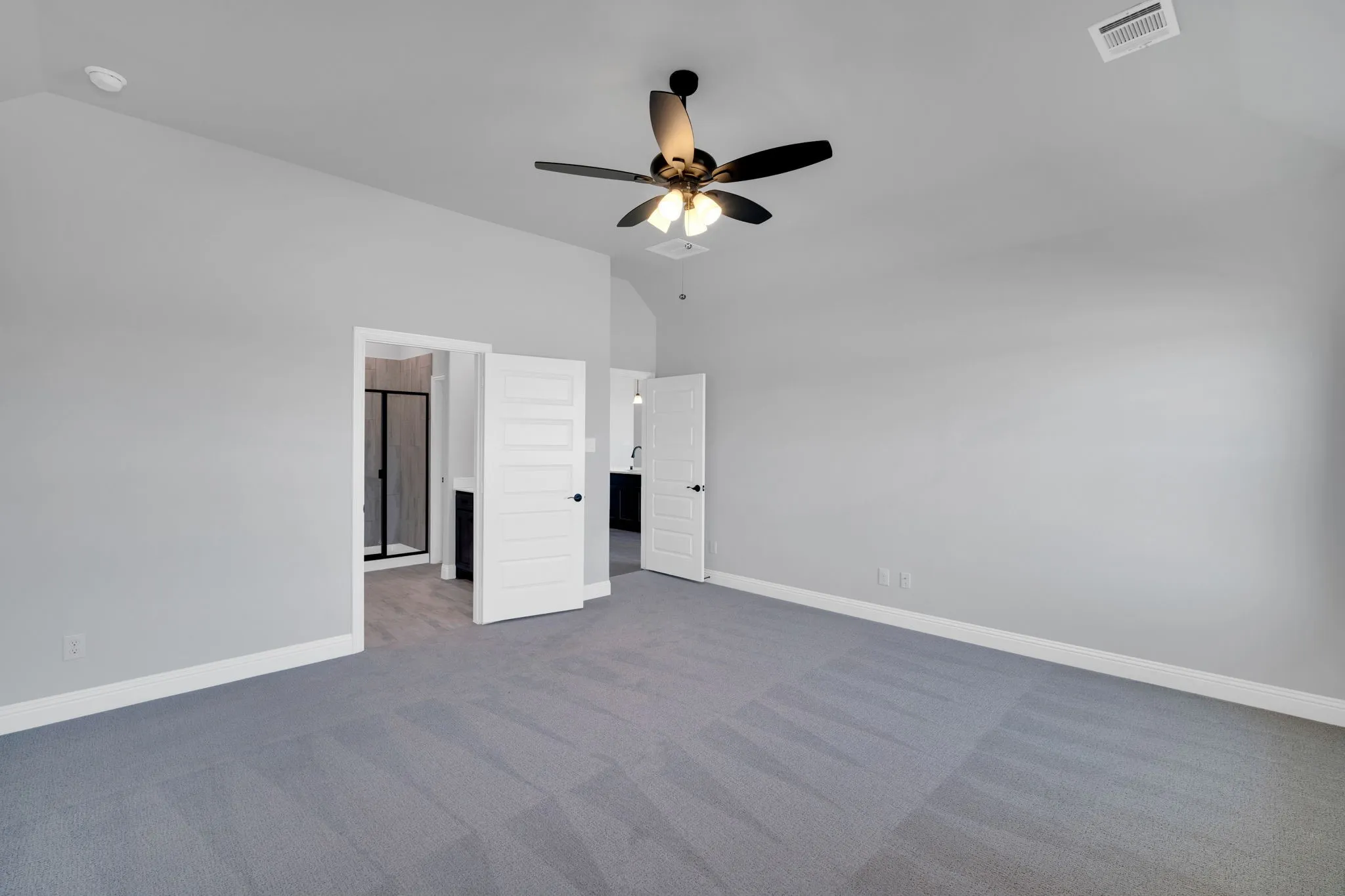 Single Family Residence For Sale in Ellis County , 128 Lila Lake Drive, Waxahachie, Texas 75165, 4 Bedroom, 2 Bathroom, 3 Garage spaces, 2,161 Sqft, built in 2025, New Construction - Complete, mls#21201354, Real Estate Agent in Waxahachie, Homes For Sale in Ellis county, Homes For Sale in Waxahachie, Realtor in Waxahachie Texas, Real Estate Brokerage Independent Realty Texas, Luminita Cordes Realtor