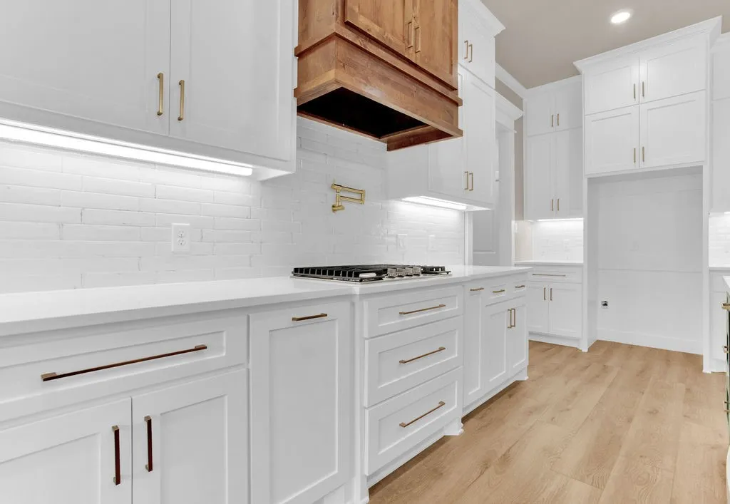 Single Family Residence For Sale in Smith County , 13942 Cedar Vista Lane, Tyler, Texas 75704, 4 Bedroom, 3 Bathroom, 3 Garage spaces, 2,387 Sqft, built in 2025, New Construction - Complete, mls#21203891, Real Estate Agent in Tyler, Homes For Sale in Smith county, Homes For Sale in Tyler, Realtor in Tyler Texas, Real Estate Brokerage Independent Realty Texas, Luminita Cordes Realtor