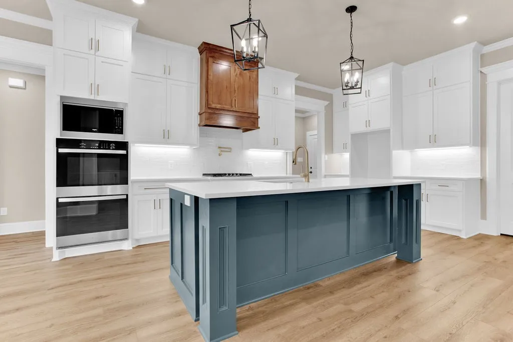 Single Family Residence For Sale in Smith County , 13942 Cedar Vista Lane, Tyler, Texas 75704, 4 Bedroom, 3 Bathroom, 3 Garage spaces, 2,387 Sqft, built in 2025, New Construction - Complete, mls#21203891, Real Estate Agent in Tyler, Homes For Sale in Smith county, Homes For Sale in Tyler, Realtor in Tyler Texas, Real Estate Brokerage Independent Realty Texas, Luminita Cordes Realtor