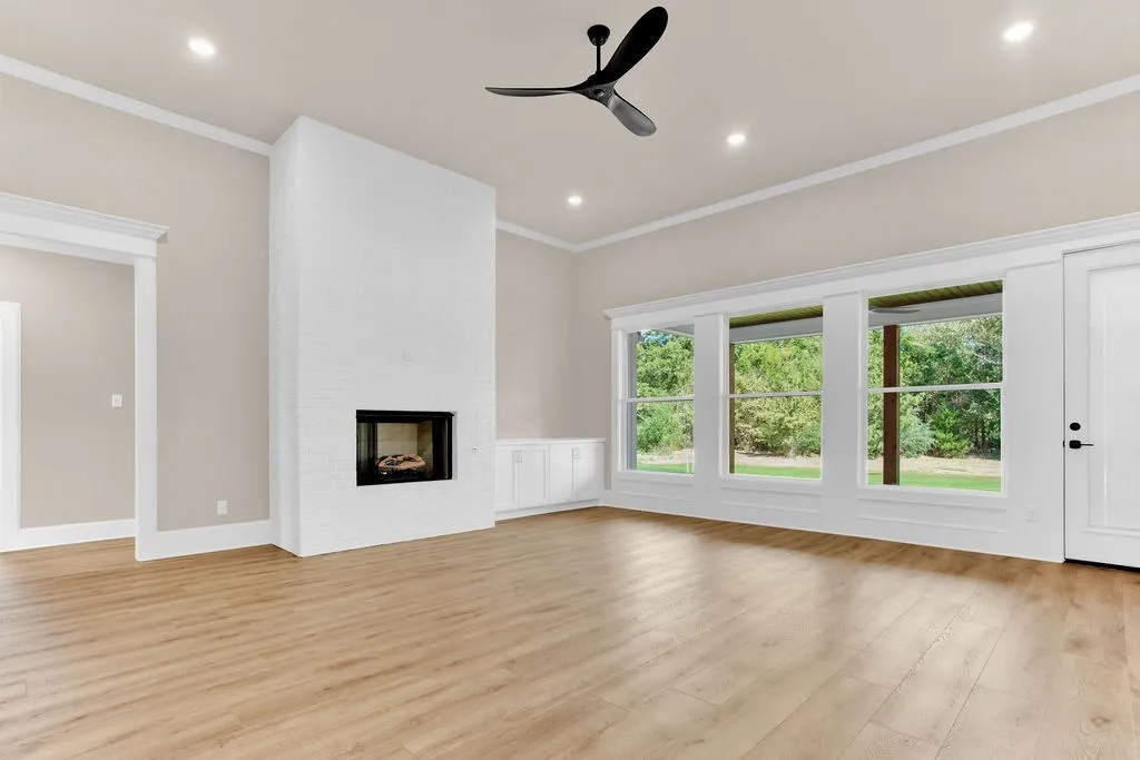 Single Family Residence For Sale in Smith County , 13942 Cedar Vista Lane, Tyler, Texas 75704, 4 Bedroom, 3 Bathroom, 3 Garage spaces, 2,387 Sqft, built in 2025, New Construction - Complete, mls#21203891, Real Estate Agent in Tyler, Homes For Sale in Smith county, Homes For Sale in Tyler, Realtor in Tyler Texas, Real Estate Brokerage Independent Realty Texas, Luminita Cordes Realtor