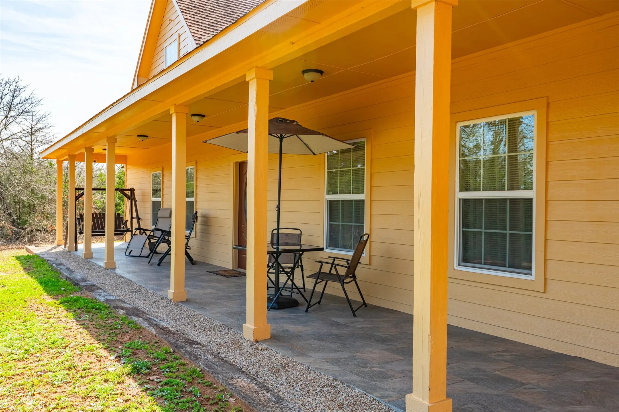 Single Family Residence For Sale in Johnson County , 6160 County Road 319, Alvarado, Texas 76009, 5 Bedroom, 5 Bathroom, 3 Garage spaces, 4,392 Sqft, built in 2008, Preowned, mls#21197443, Real Estate Agent in Alvarado, Homes For Sale in Johnson county, Homes For Sale in Alvarado, Realtor in Alvarado Texas, Real Estate Brokerage Independent Realty Texas, Luminita Cordes Realtor