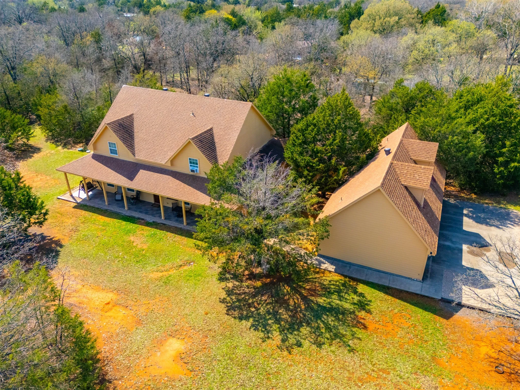 Single Family Residence For Sale in Johnson County , 6160 County Road 319, Alvarado, Texas 76009, 5 Bedroom, 5 Bathroom, 3 Garage spaces, 4,392 Sqft, built in 2008, Preowned, mls#21197443, Real Estate Agent in Alvarado, Homes For Sale in Johnson county, Homes For Sale in Alvarado, Realtor in Alvarado Texas, Real Estate Brokerage Independent Realty Texas, Luminita Cordes Realtor