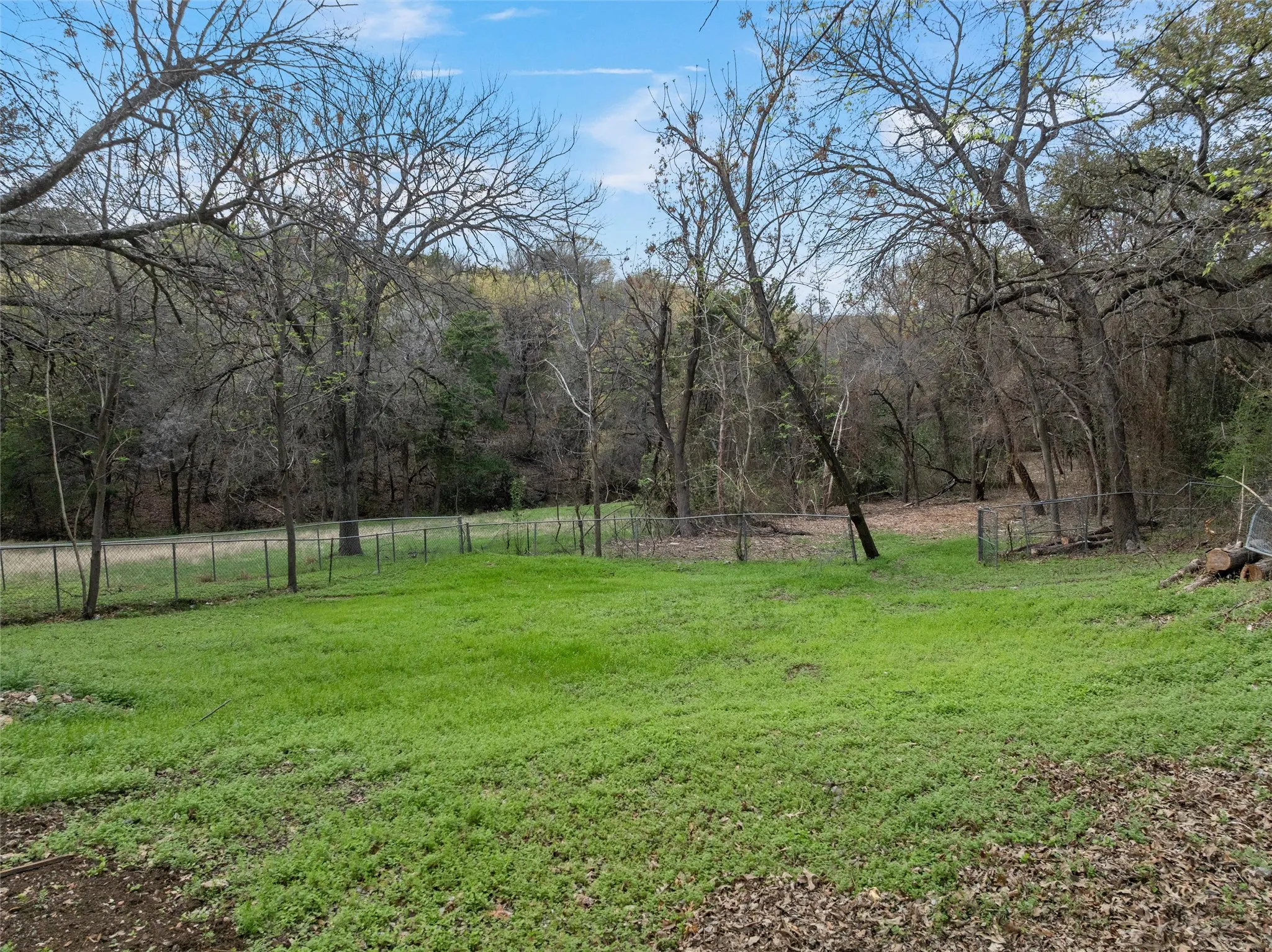 Single Family Residence For Sale in Mc Lennan County , 14014 Harbor Drive, Woodway, Texas 76712, 4 Bedroom, 4 Bathroom, Garage spaces, 2,864 Sqft, built in 1963, mls#21203835, Real Estate Agent in Woodway, Homes For Sale in Mc Lennan county, Homes For Sale in Woodway, Realtor in Woodway Texas, Real Estate Brokerage Independent Realty Texas, Luminita Cordes Realtor