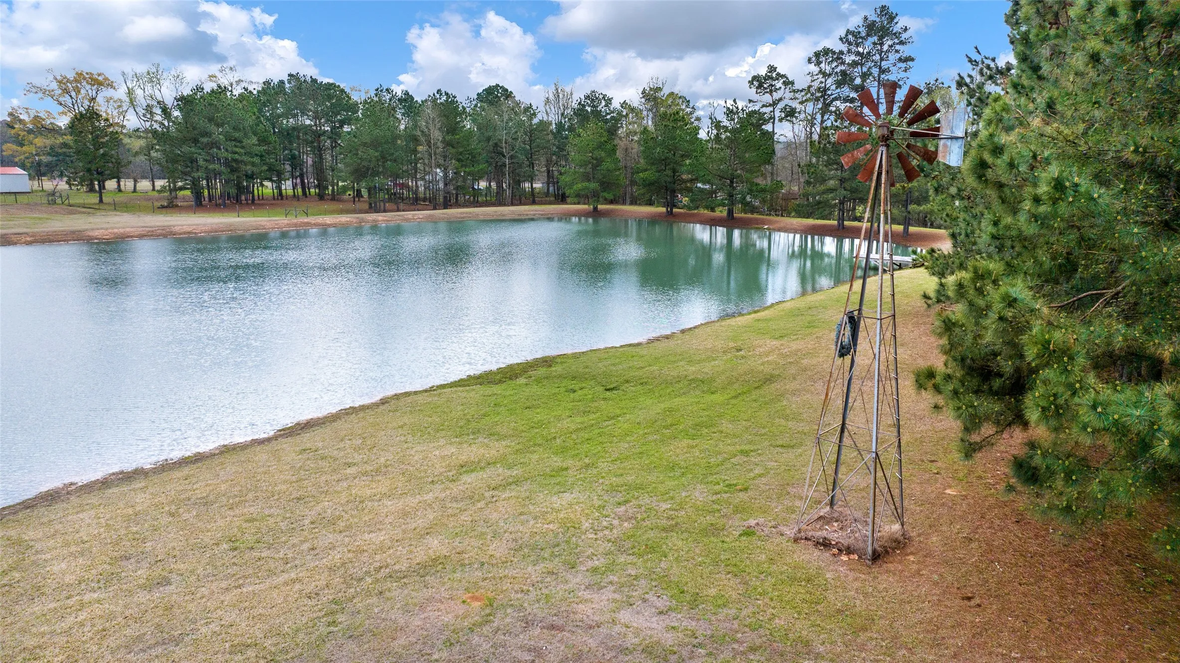 Farm For Sale in Red River (TX) County , 2964 FM 2120, Bagwell, Texas 75412, 9 Bedrooms, 6 Bathrooms, Garage spaces, 5,200 Sqft, built in 1996, Price $949,000, mls#21203102, Real Estate Agent in Bagwell, Homes For Sale in Red River (TX) county, Homes For Sale in Bagwell, Realtor in Bagwell Texas, Real Estate Brokerage Independent Realty Texas, Luminita Cordes Realtor
