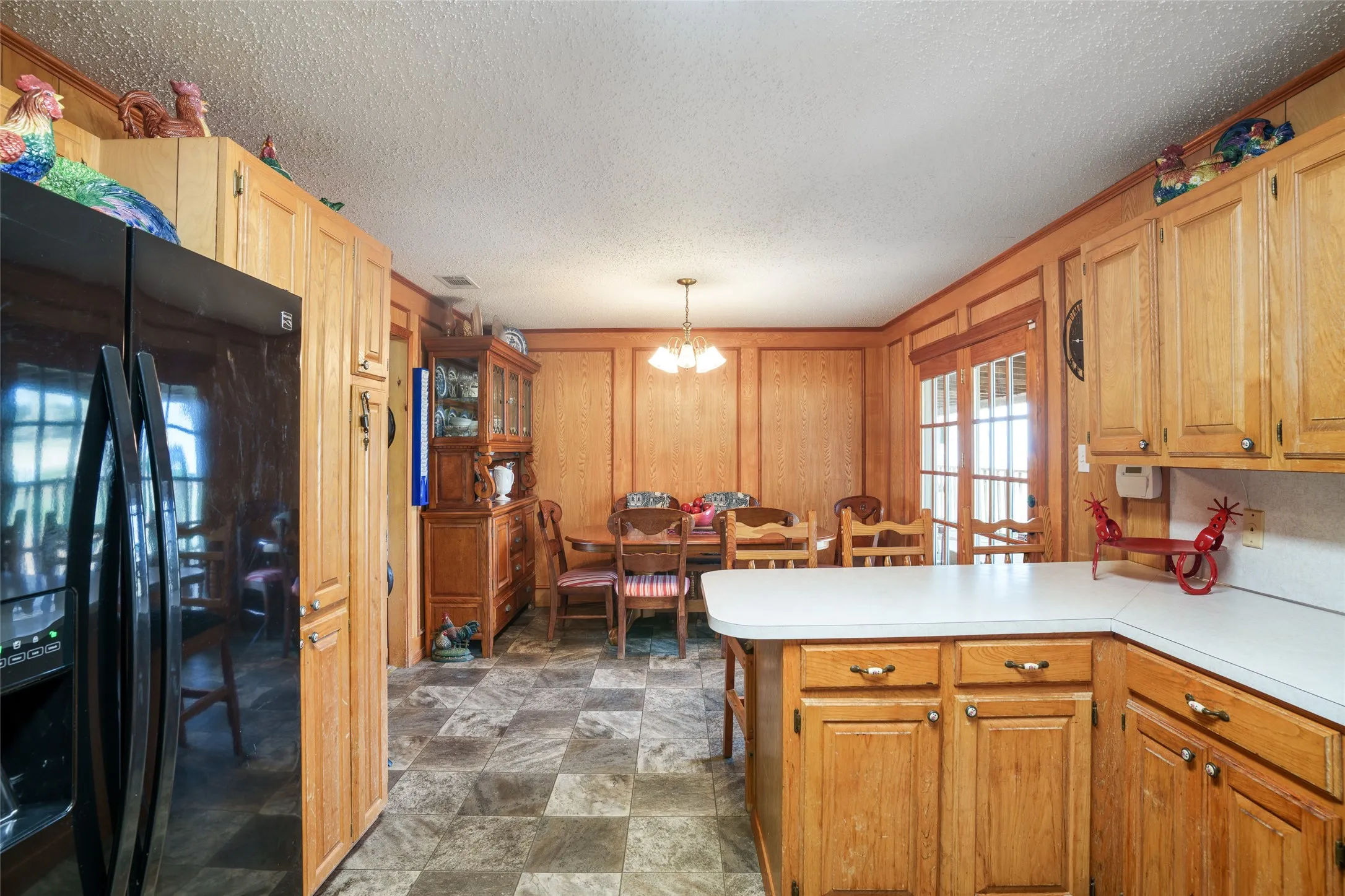 Farm For Sale in Red River (TX) County , 2964 FM 2120, Bagwell, Texas 75412, 9 Bedrooms, 6 Bathrooms, Garage spaces, 5,200 Sqft, built in 1996, Price $949,000, mls#21203102, Real Estate Agent in Bagwell, Homes For Sale in Red River (TX) county, Homes For Sale in Bagwell, Realtor in Bagwell Texas, Real Estate Brokerage Independent Realty Texas, Luminita Cordes Realtor