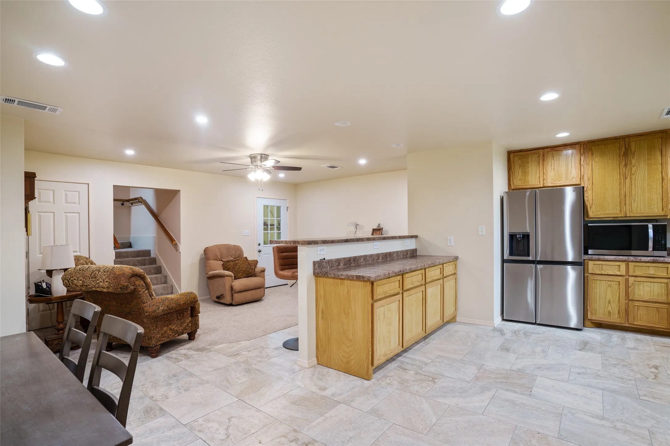 Farm For Sale in Red River (TX) County , 2964 FM 2120, Bagwell, Texas 75412, 9 Bedrooms, 6 Bathrooms, Garage spaces, 5,200 Sqft, built in 1996, Price $949,000, mls#21203102, Real Estate Agent in Bagwell, Homes For Sale in Red River (TX) county, Homes For Sale in Bagwell, Realtor in Bagwell Texas, Real Estate Brokerage Independent Realty Texas, Luminita Cordes Realtor