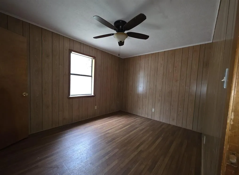 Farm For Sale in Upshur County , 1886 Opossum Rd, Pittsburg, Texas 75686, 4 Bedroom, 2 Bathroom, Garage spaces, 1,512 Sqft, built in 1987, mls#21204103, Real Estate Agent in Pittsburg, Homes For Sale in Upshur county, Homes For Sale in Pittsburg, Realtor in Pittsburg Texas, Real Estate Brokerage Independent Realty Texas, Luminita Cordes Realtor