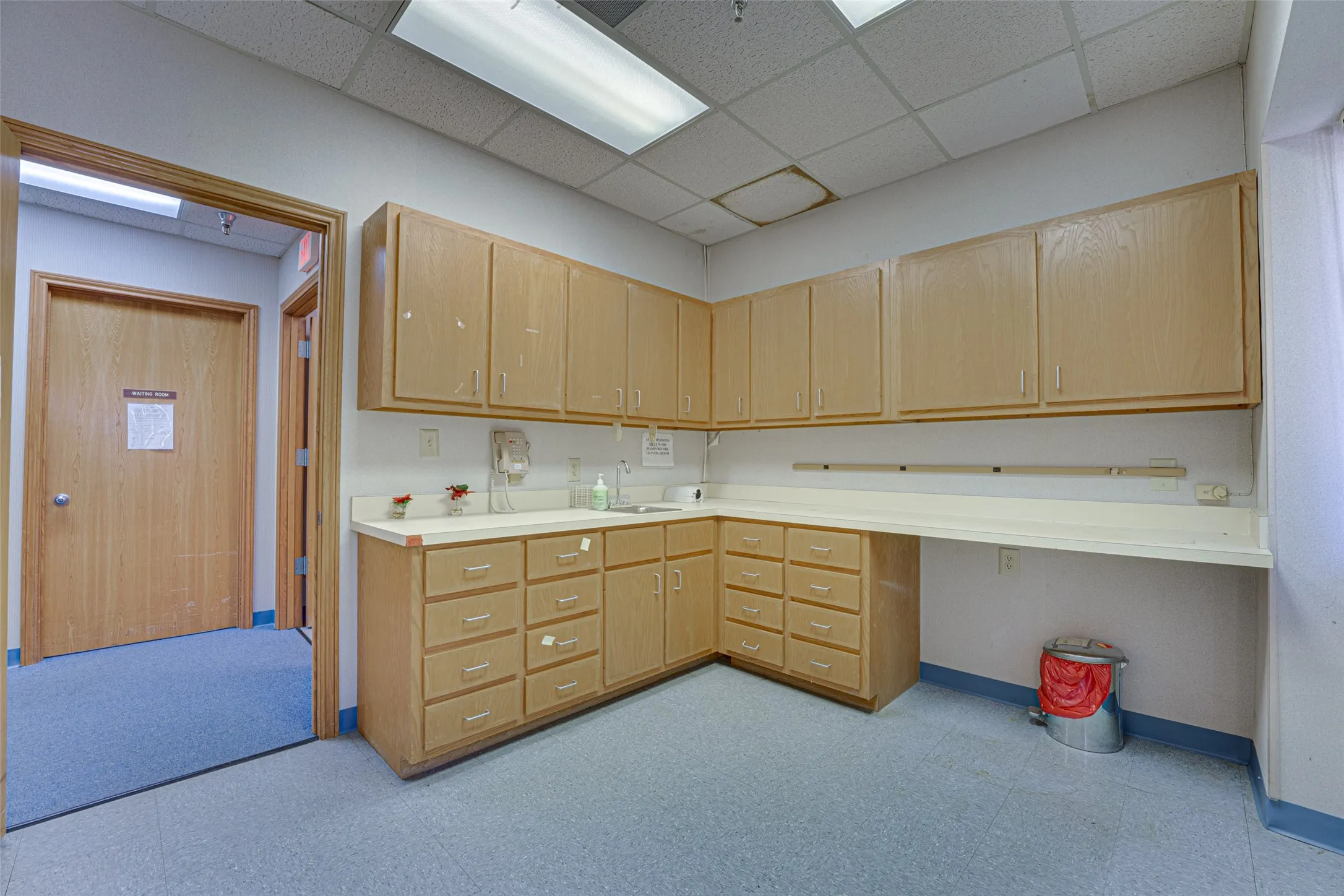Office For Sale in Dallas County , 2909 S Hampton I-102, Dallas, Texas 75224, 0, 0, Garage spaces, 0 Sqft, built in 1985, Preowned, mls#21204134, Real Estate Agent in Dallas, Homes For Sale in Dallas county, Homes For Sale in Dallas, Realtor in Dallas Texas, Real Estate Brokerage Independent Realty Texas, Luminita Cordes Realtor