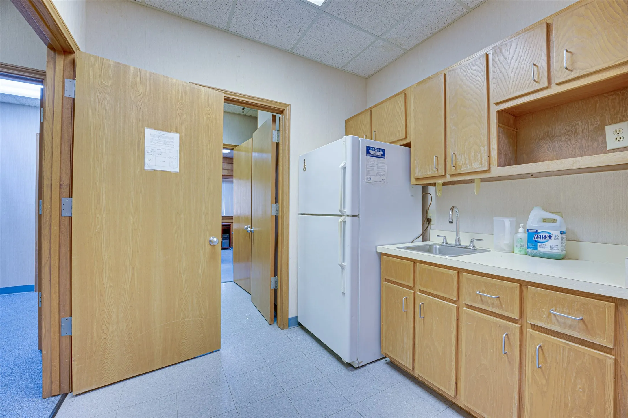 Office For Sale in Dallas County , 2909 S Hampton I-102, Dallas, Texas 75224, 0, 0, Garage spaces, 0 Sqft, built in 1985, Preowned, mls#21204134, Real Estate Agent in Dallas, Homes For Sale in Dallas county, Homes For Sale in Dallas, Realtor in Dallas Texas, Real Estate Brokerage Independent Realty Texas, Luminita Cordes Realtor